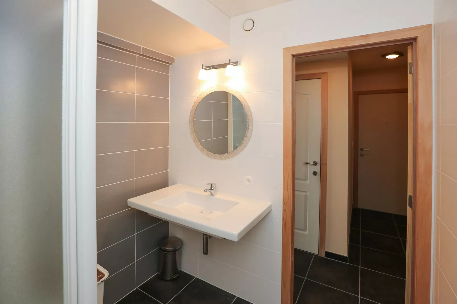 SIRIUS / 0104-Bathroom