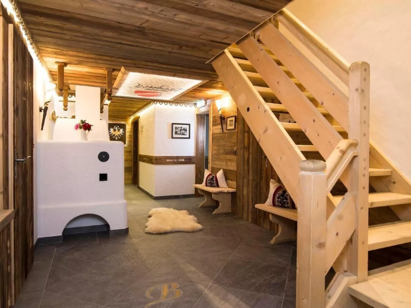 Bischofer-Bergwelt-Drinnen