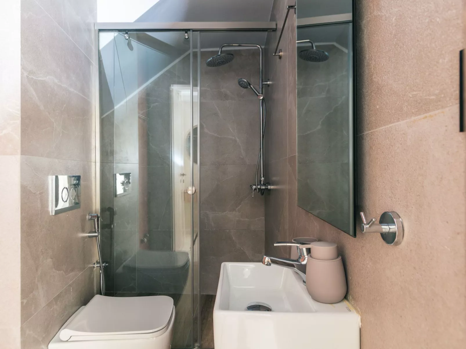 Isla Villen und Suiten Uranus Villa-Image-tags.info