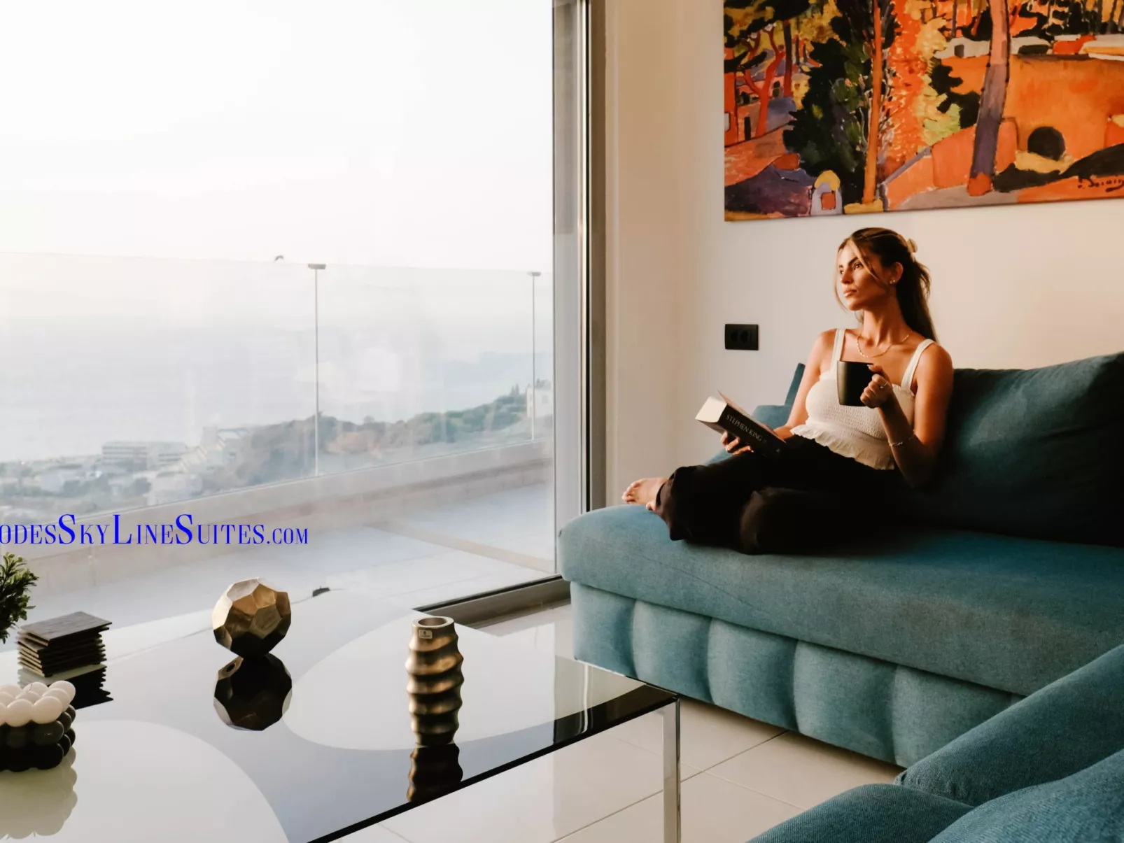 Rhodes Skyline Suites-Inside