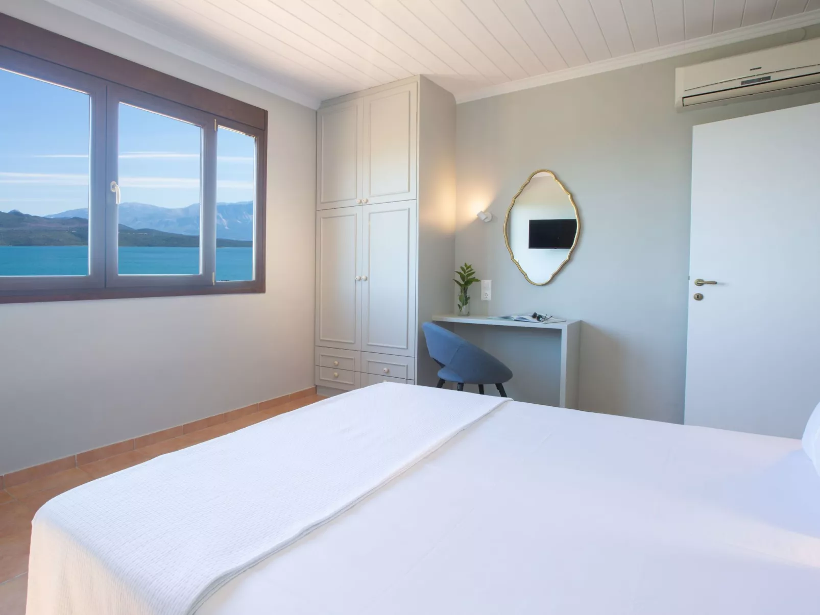 Artemis-Villa-Dedans