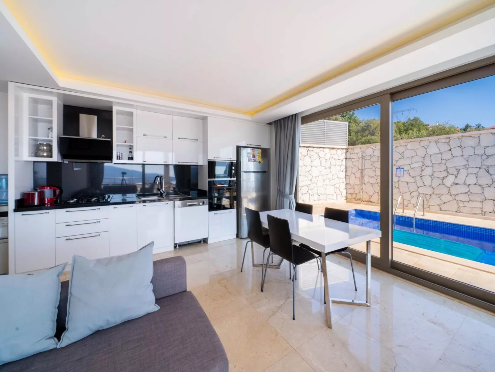 Villa Mini Arden mit Privatem Pool und Meerblick-Image-tags.info