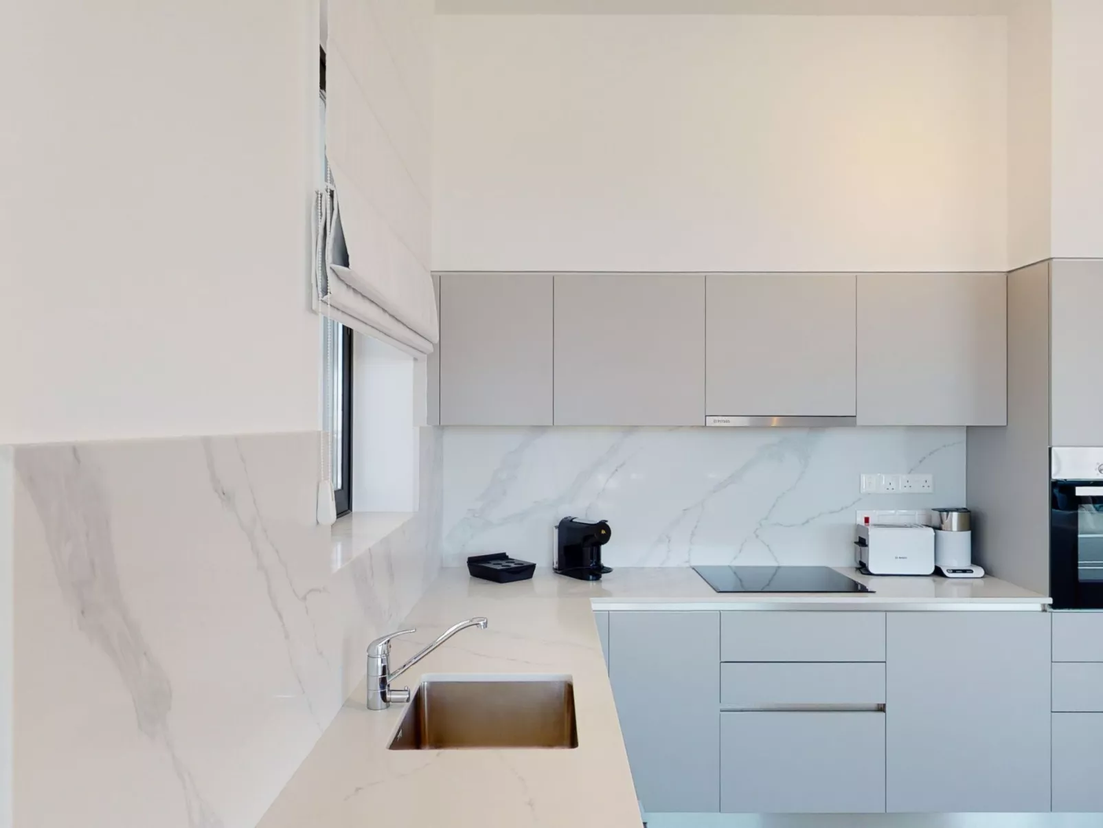 Periyiali resort - Seitlicher Meerblick Ismene - 39-Drinnen