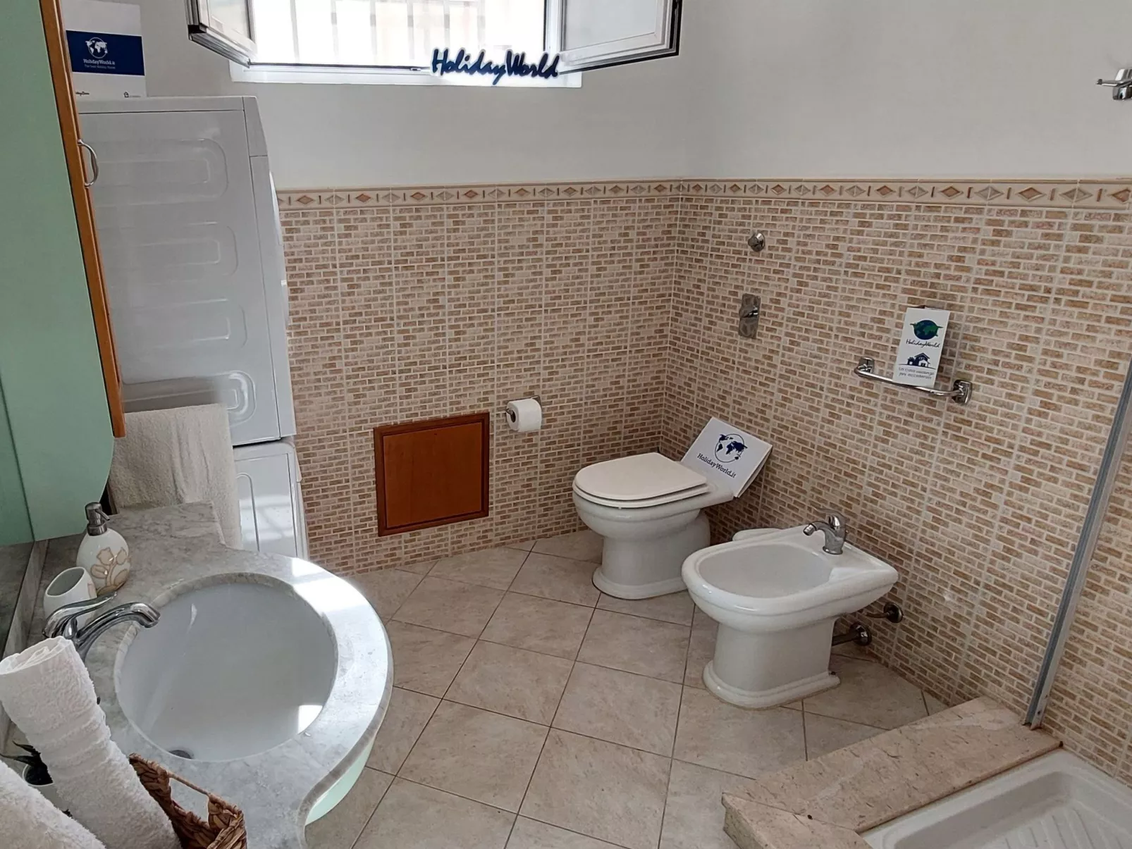 La Casa di Viola by Holiday World-Dedans