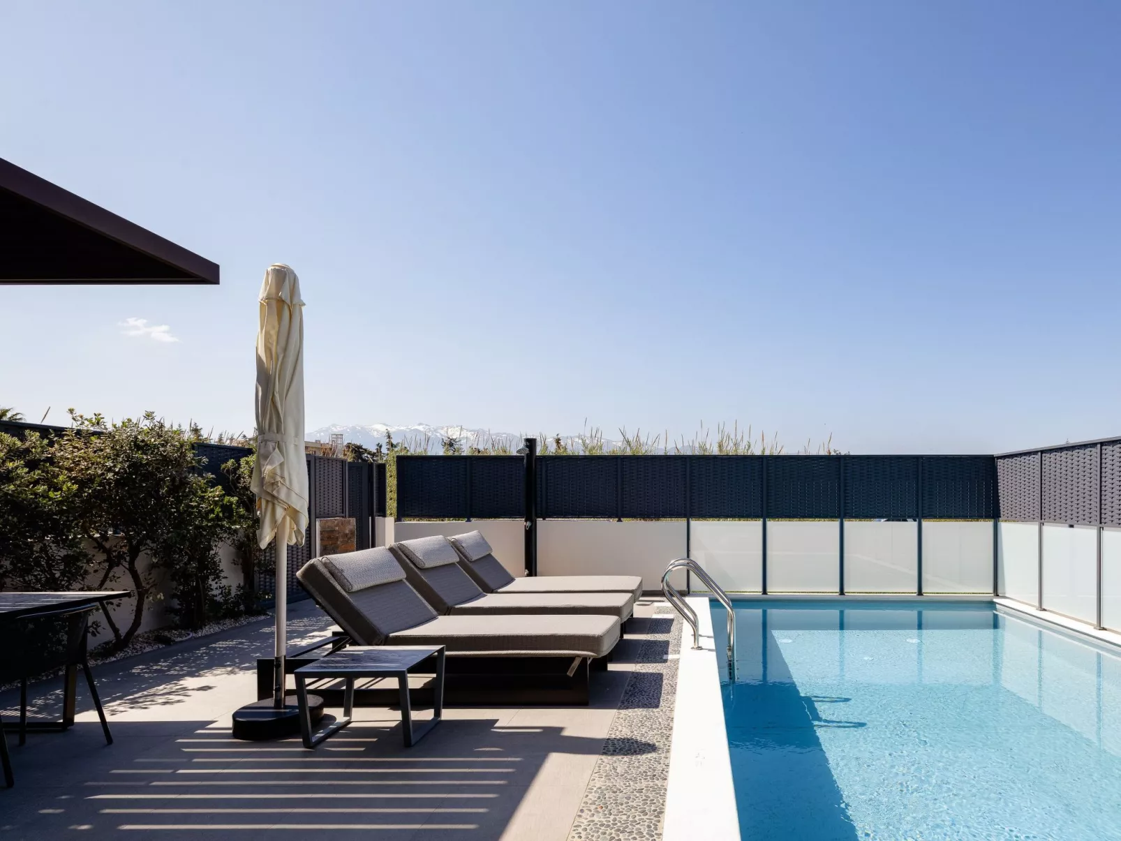 VillAgioi Villa II 2-BR Pool Villa, zu Fuß zum Strand-Inside