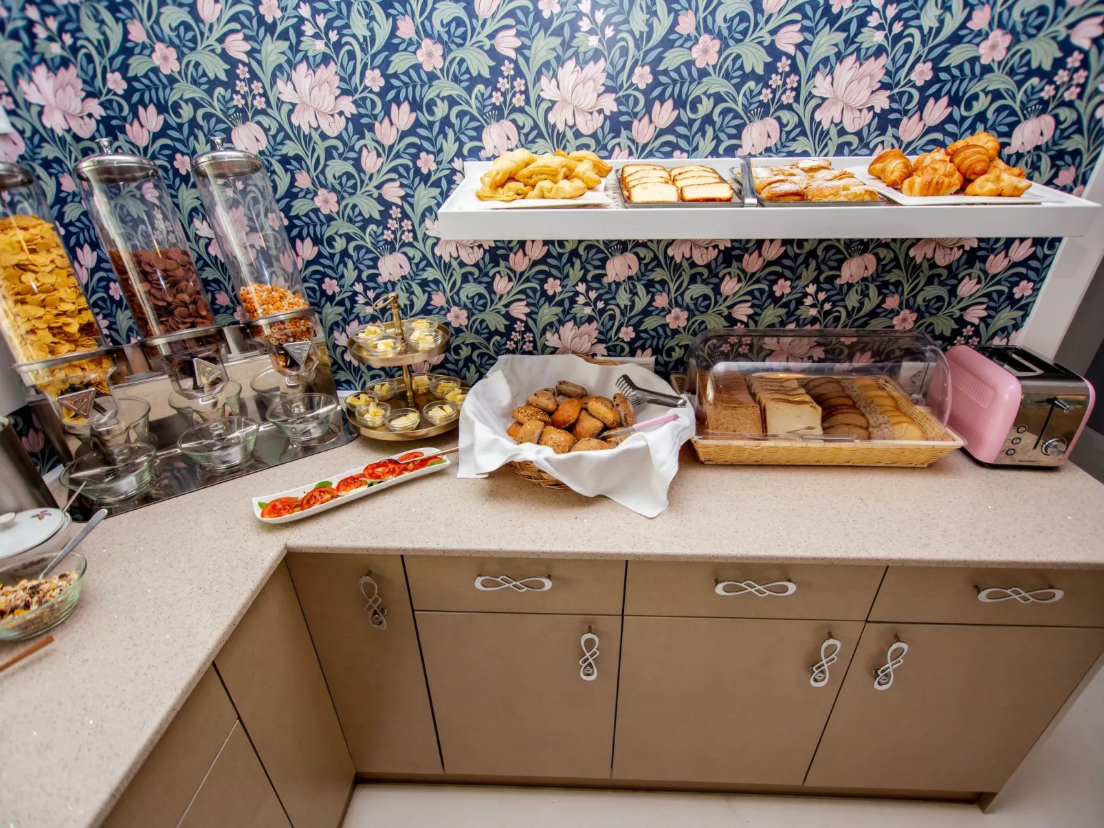 Mit Terrasse-Drinnen