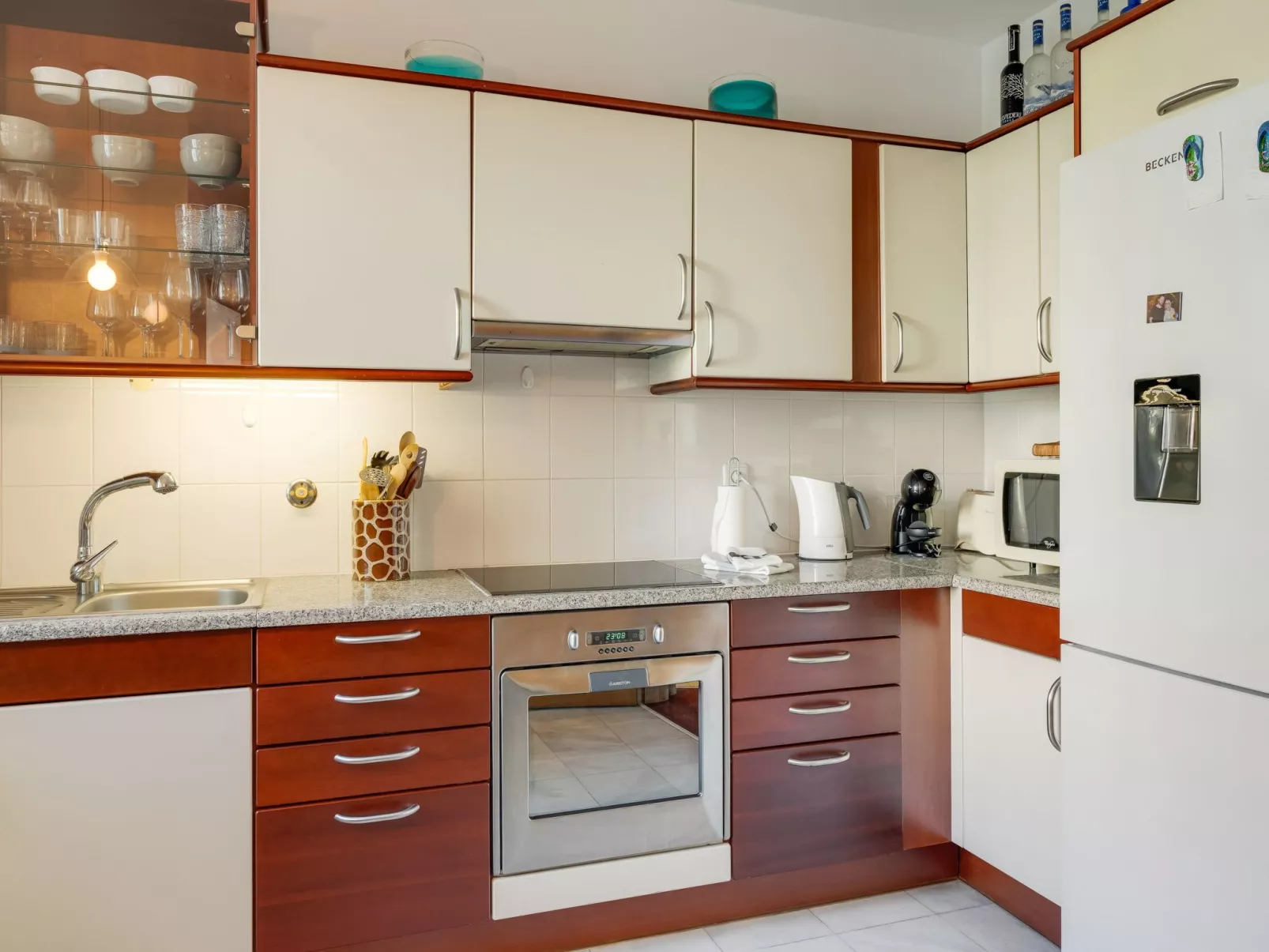 Ivis Home von HR Madeira-Drinnen