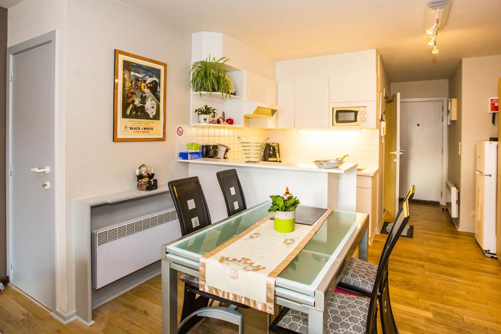 Green Garden blok 6 0101-Dining room