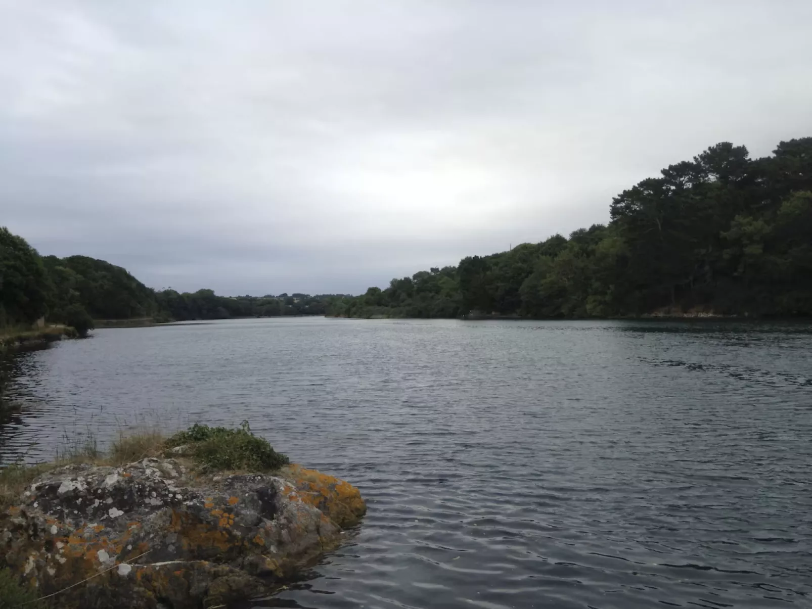 Tolles Ferienhaus in Esquibien mit Großem Garten-Image-tags.info