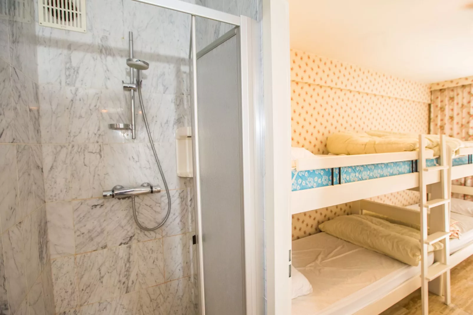 Prestige I 0202-Bathroom