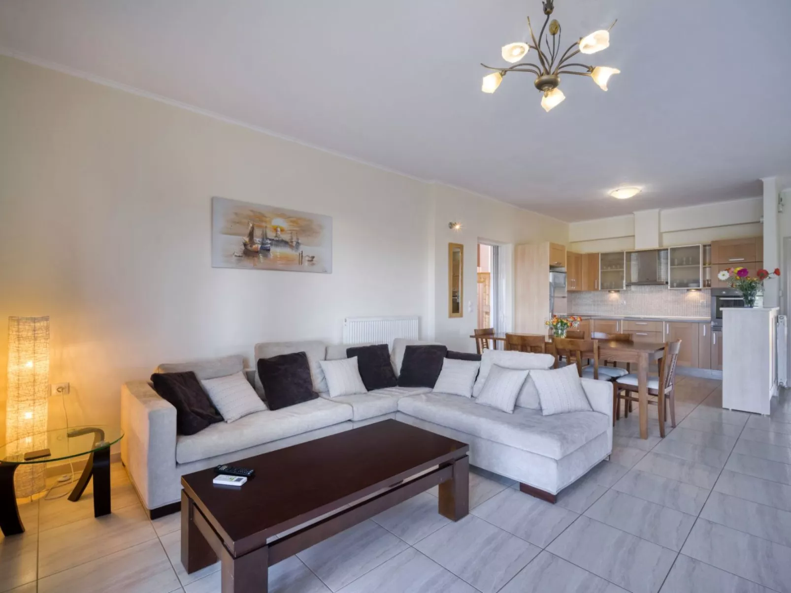 "Zafira" mit Whirlpool-Image-tags.info