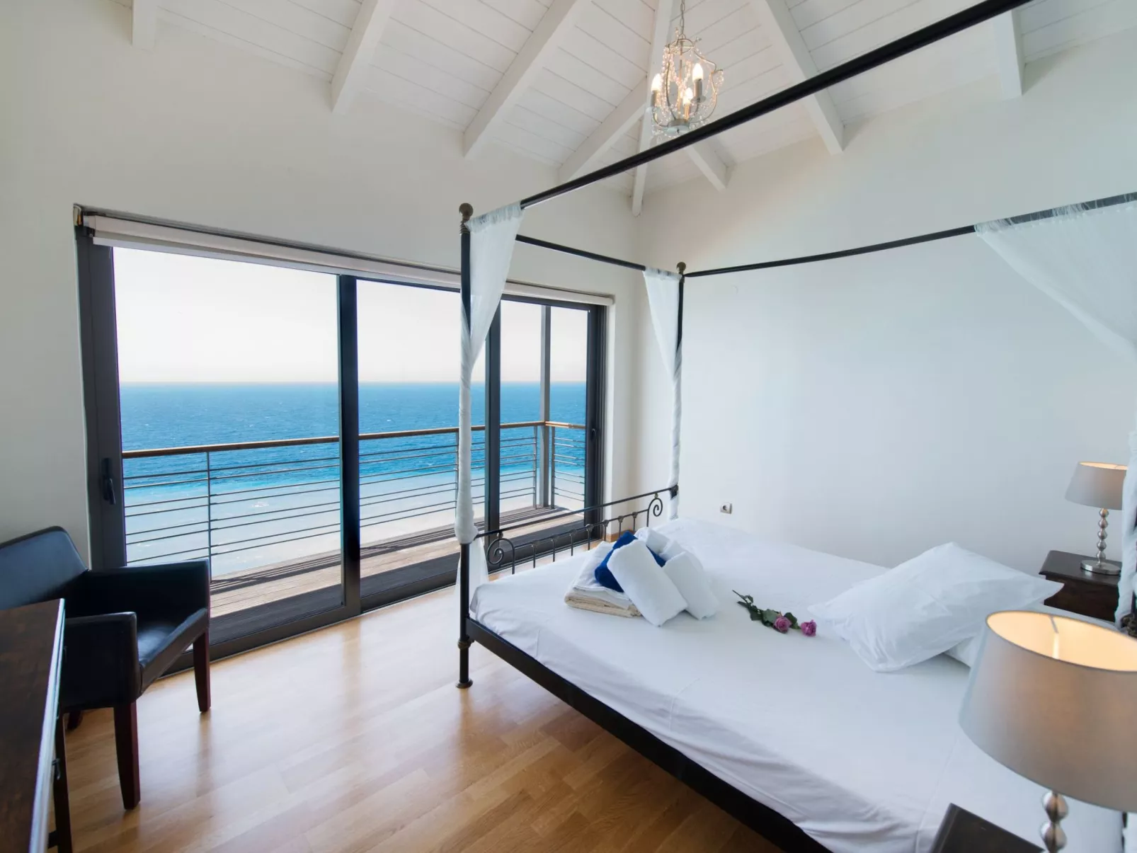 Schönes Haus in Lefkada mit privatem Pool und malerischer Aussicht-Drinnen