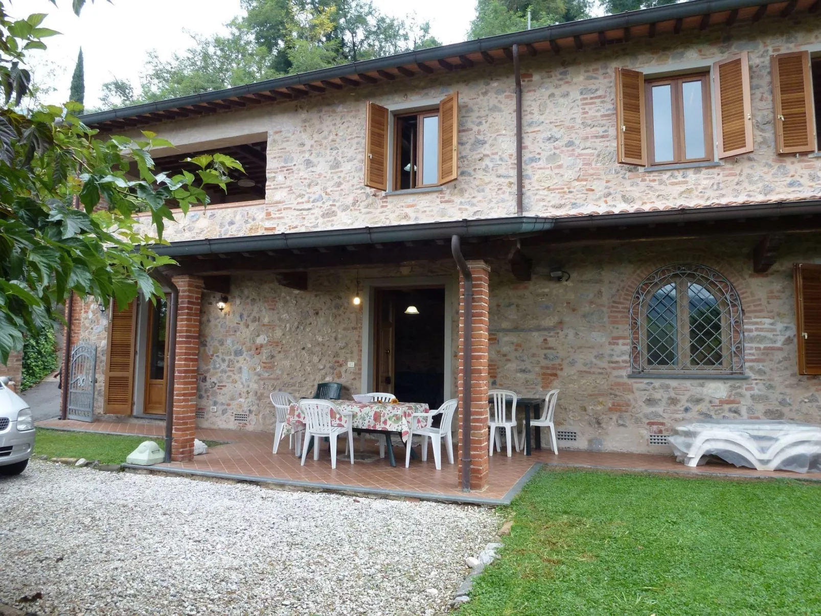 Rustico mit schönem Garten.-Outside