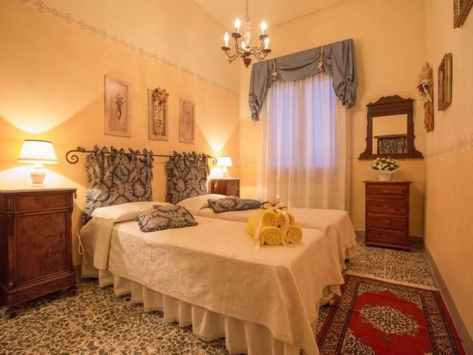 Villa Sassolina-Drinnen