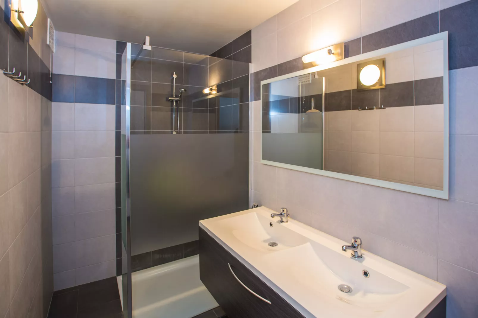 Concorde 0004-Bathroom