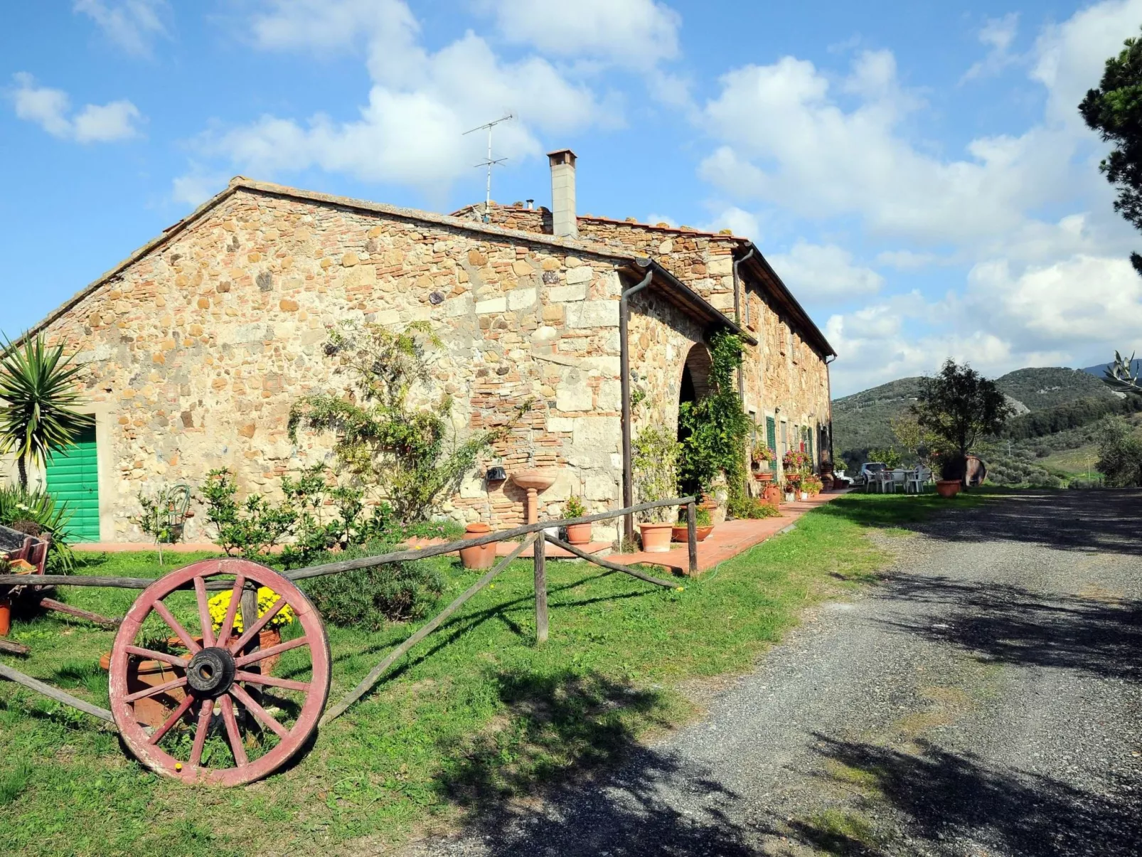 'Den Haag' mit eigenem Pool-Outside
