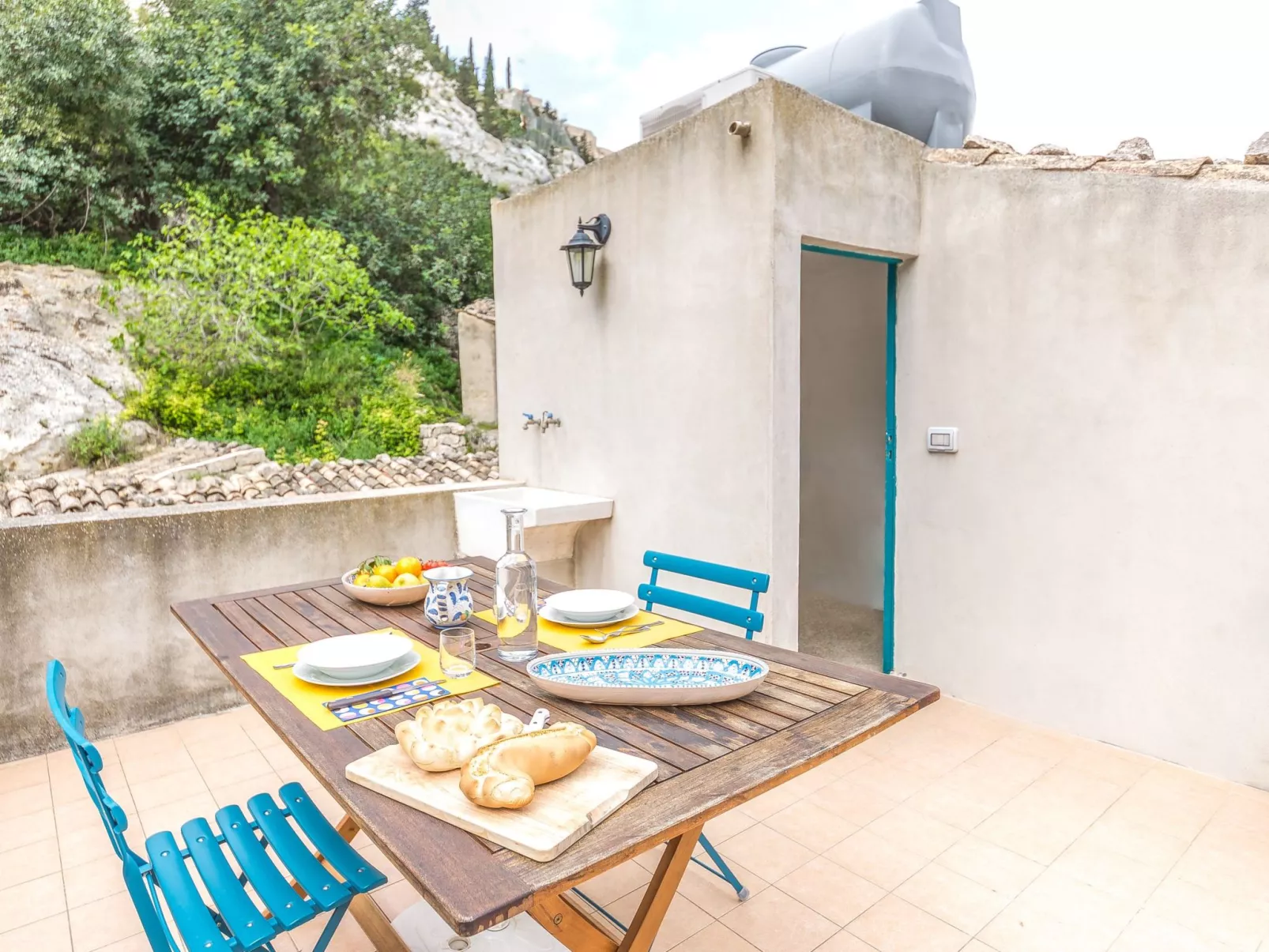 Steinhaus mit Panoramadachterrasse-Drinnen