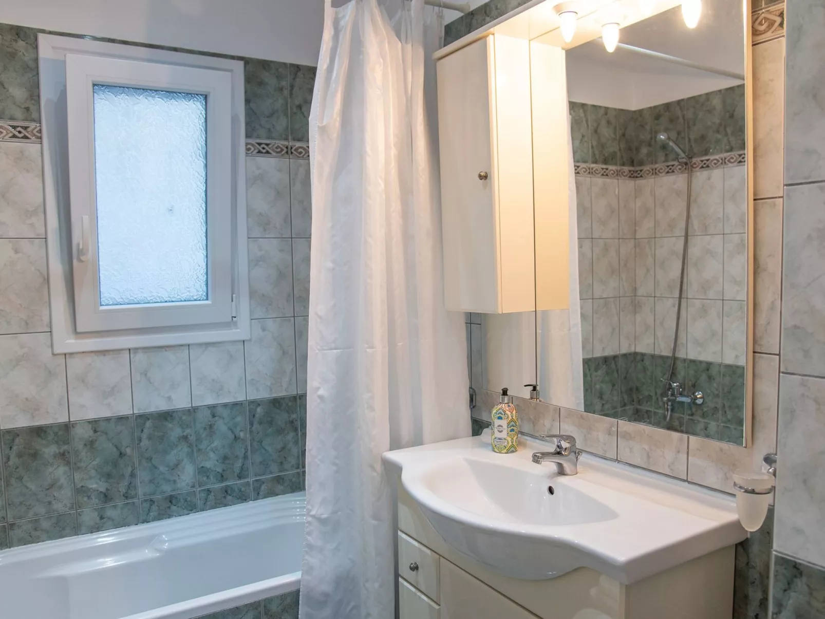 Villa Sotiris mit Pool und herrlichem Meerblick-Inside