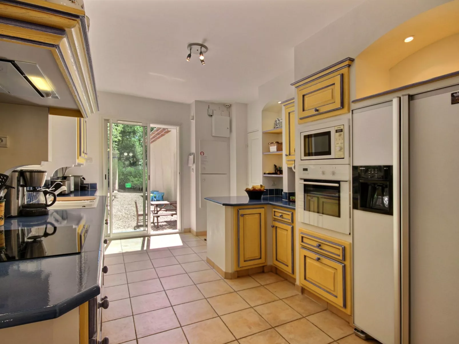 Villa Bois Dore in Valbonne-Inside