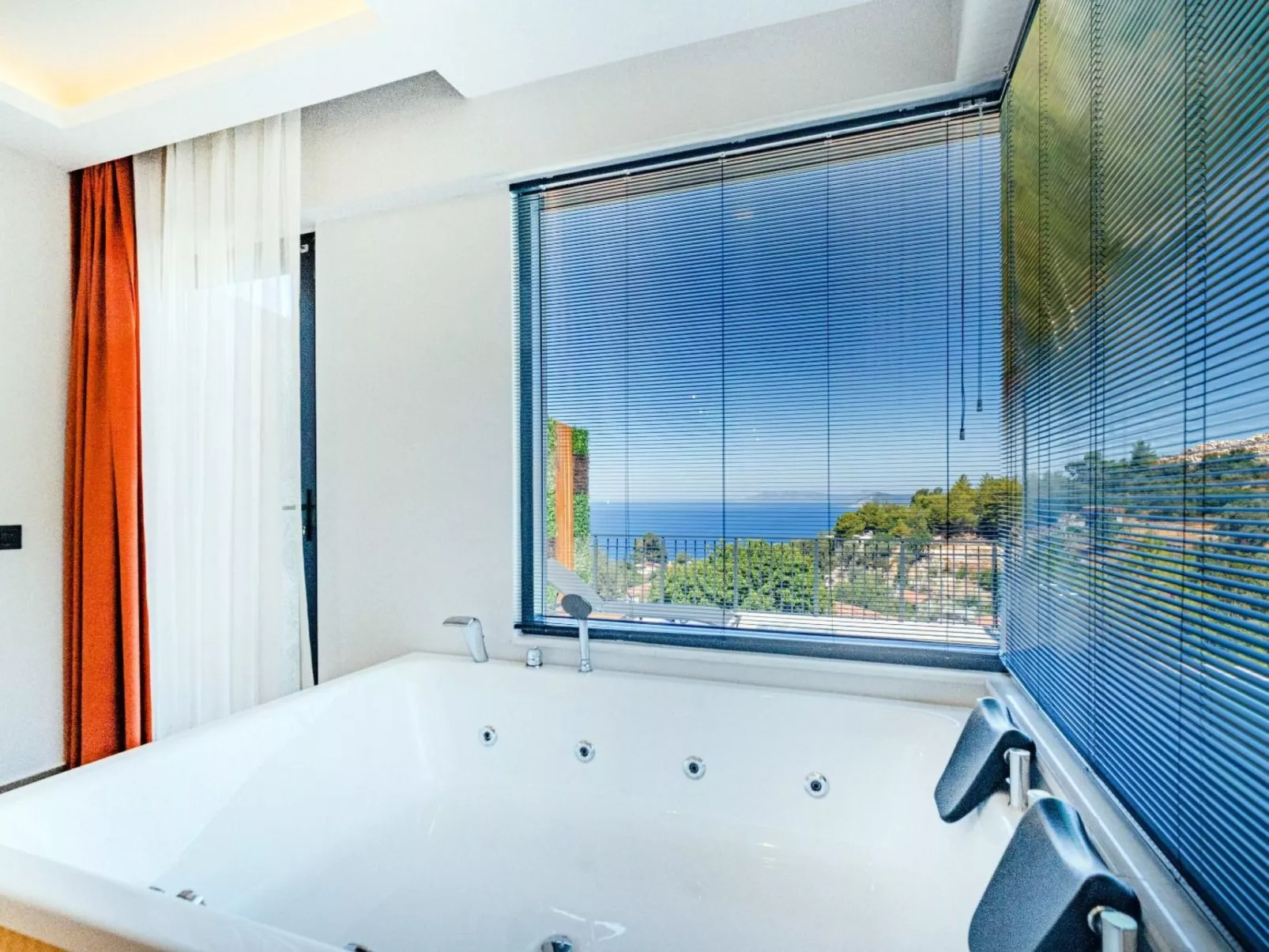 Villa mit Infinity in Fethiye Faralya-Drinnen