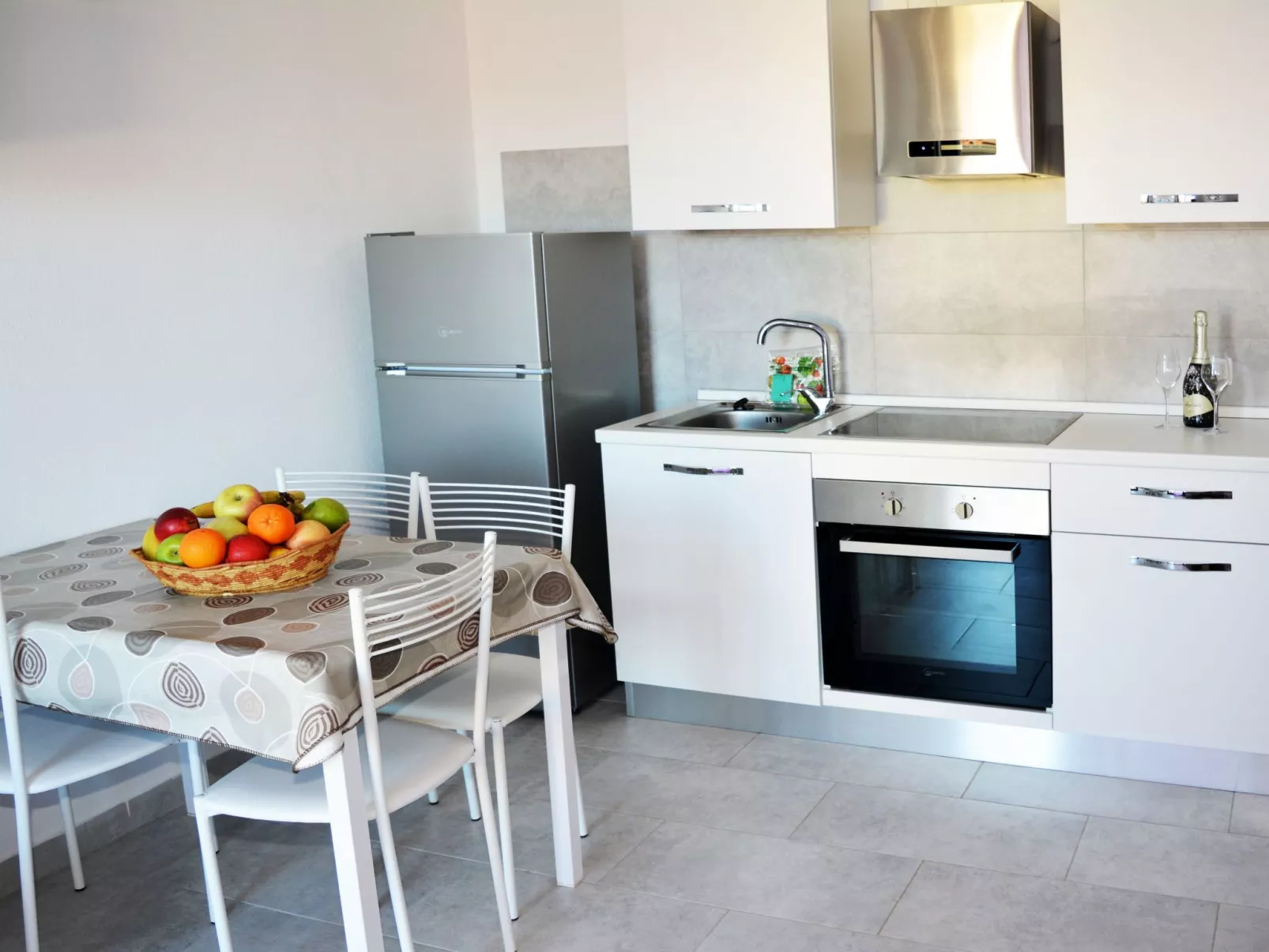 Luminoso trilocale eolo-Image-tags.info