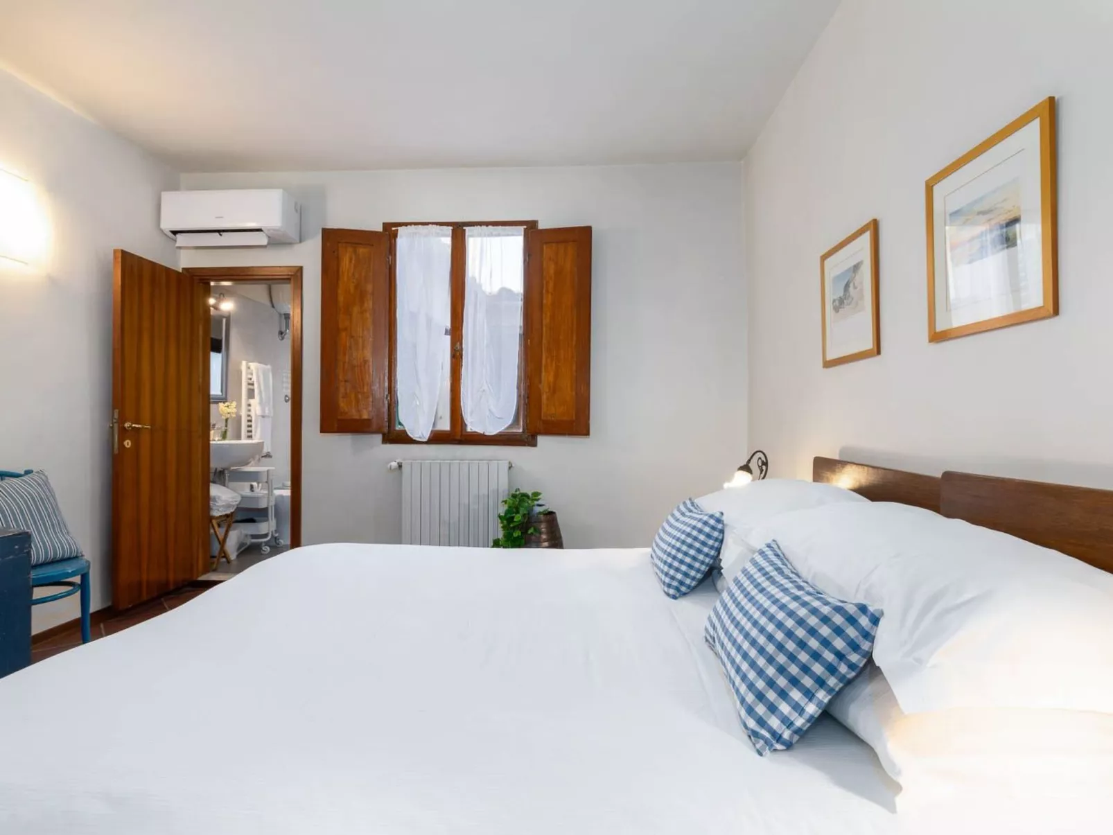 Unknown Accommodation-Drinnen