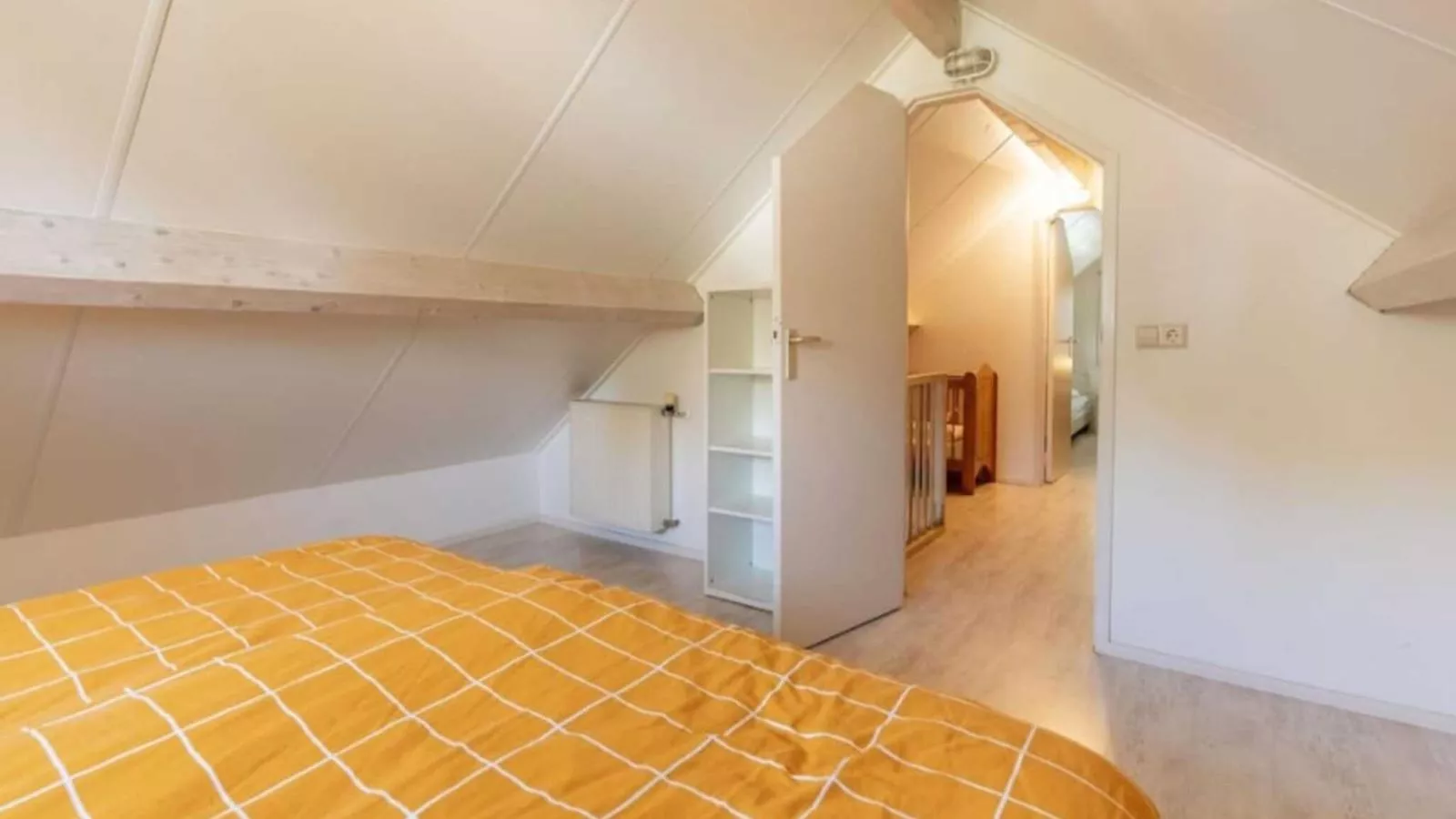 Scheldeoord 54-Schlafzimmer