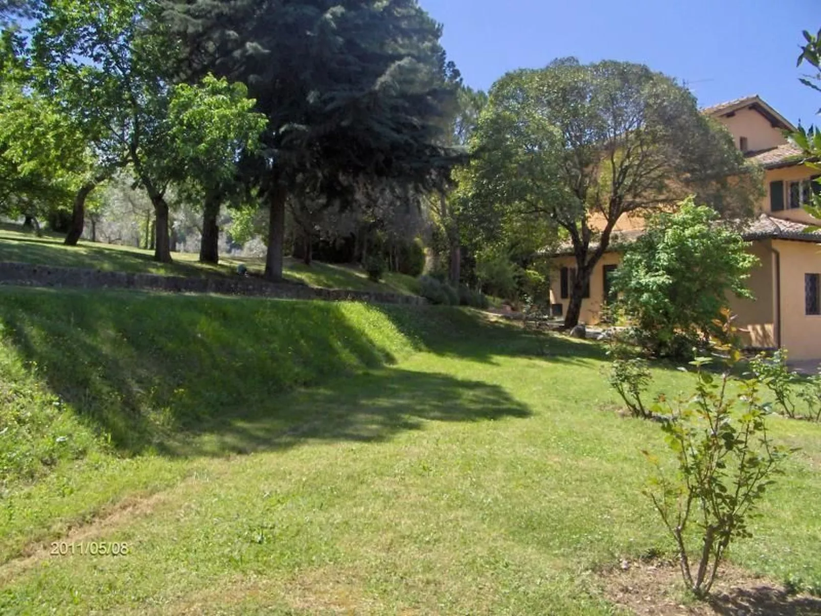 In Spoleto mit Garten, Grill und Terrasse-Outside