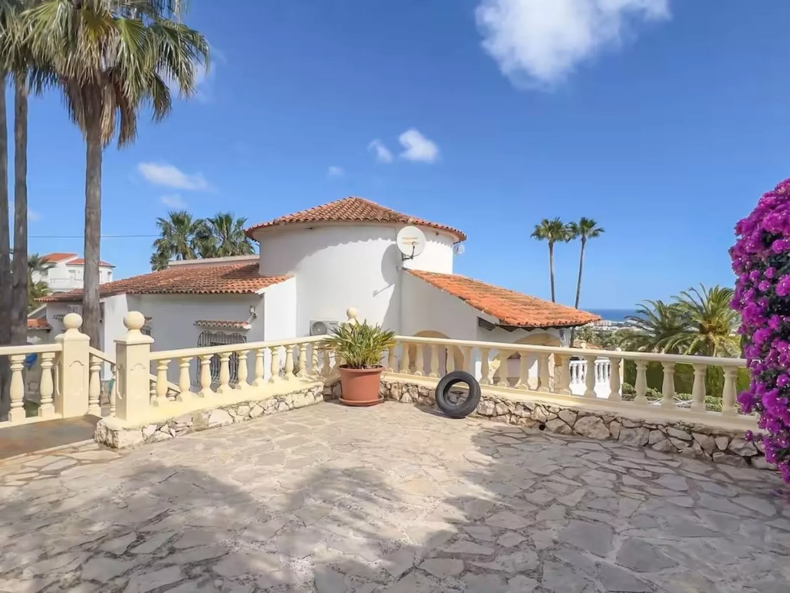 Bezaubernde Villa-Image-tags.info