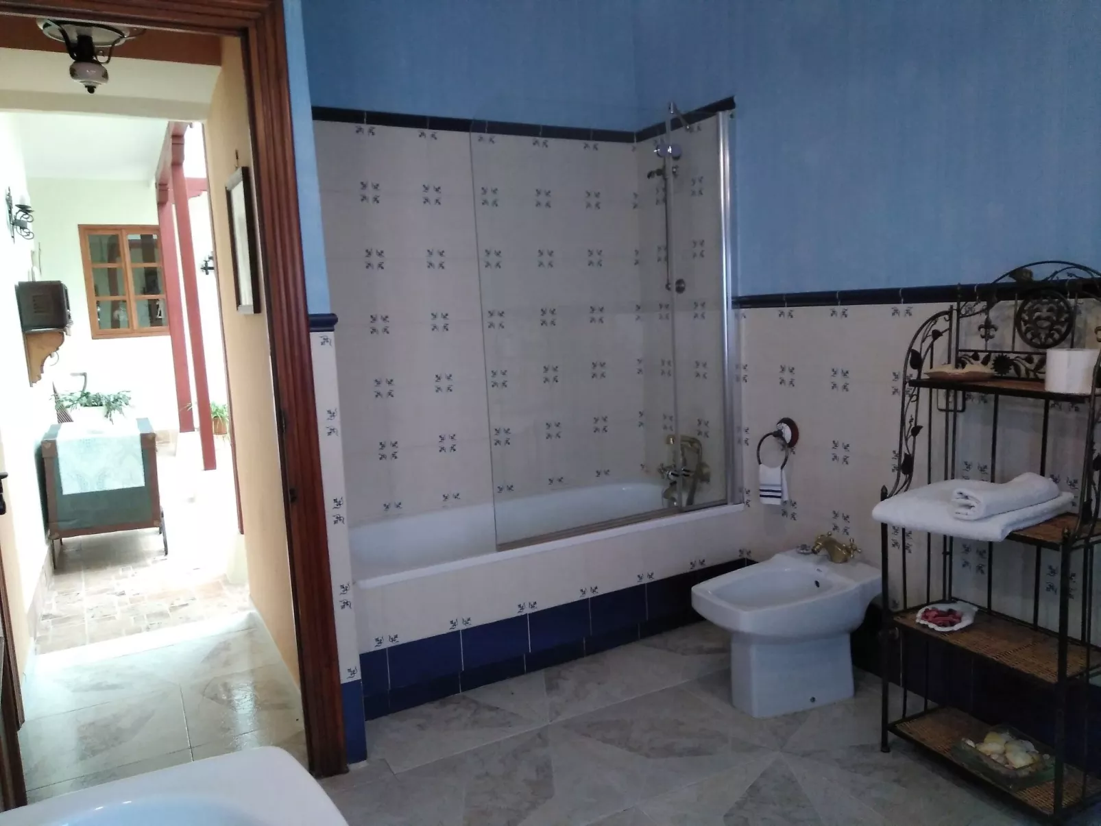 Landhaus bei Almagro-Drinnen