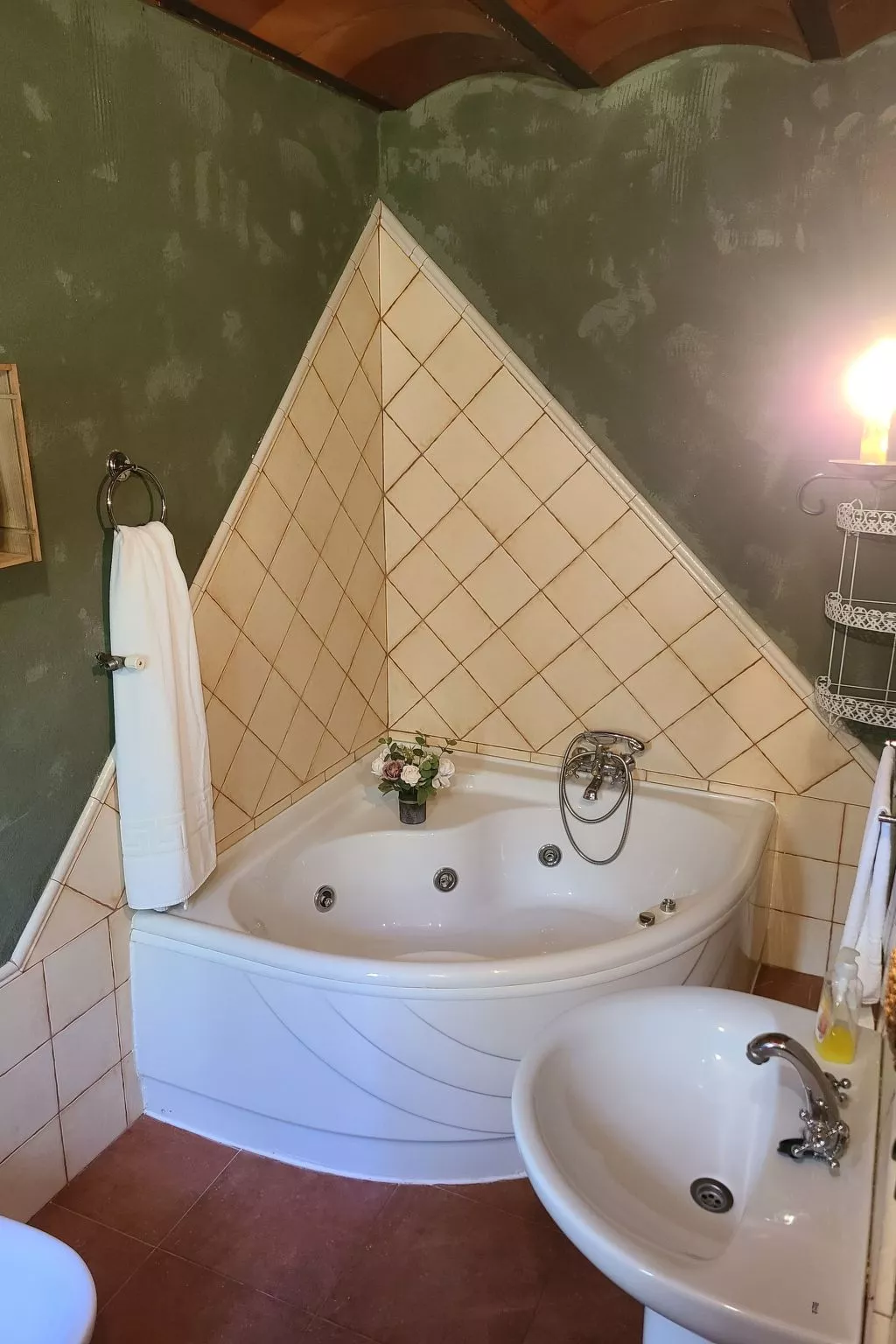 In Algarinejo mit Eigener Terrasse-Drinnen