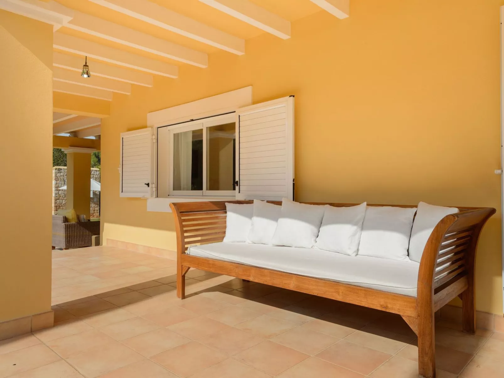 Schöne Villa Belvedere mit 4 Schlafzimmern, 3 Bädern, beheiztem Pool, zwei Whir-Outside