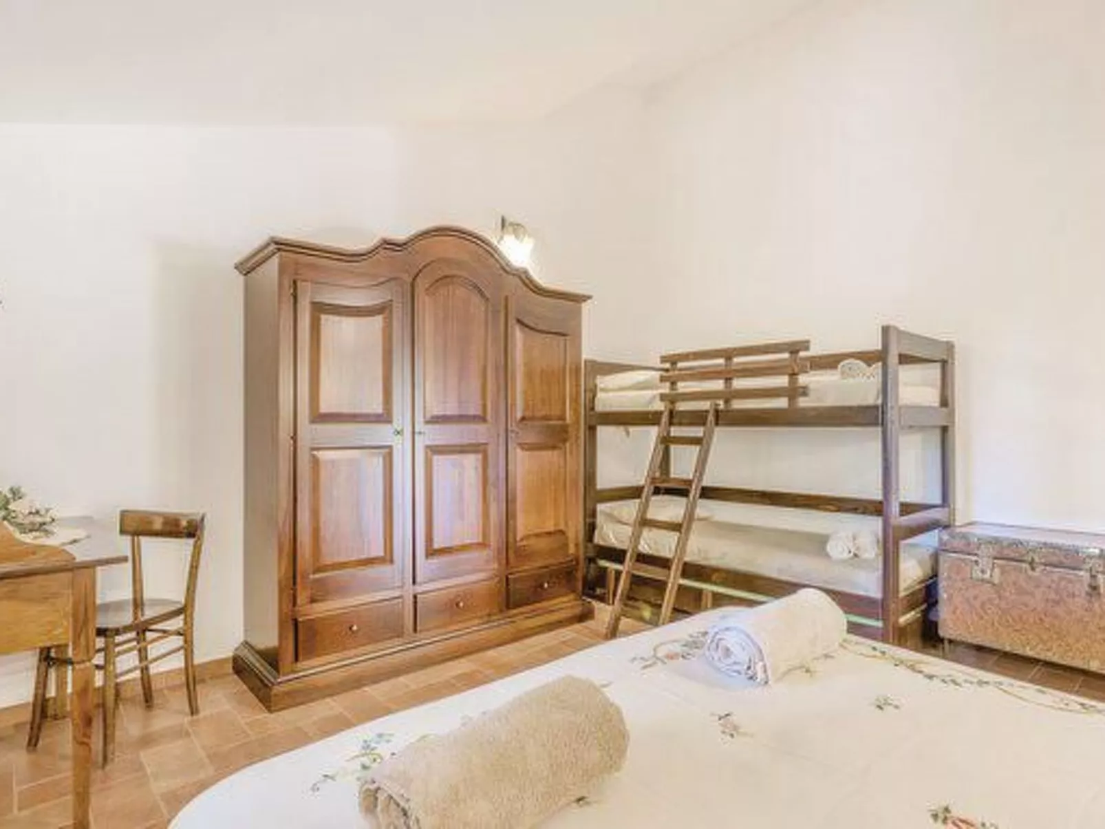 Bauernhaus im grünen Sannio mit Schwimmbad-Inside