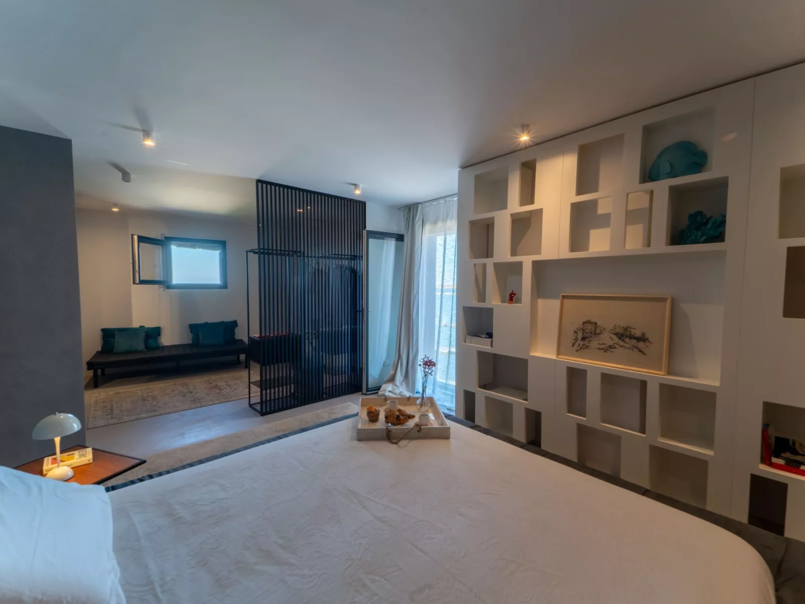 Luxuriöse Flucht mit Meerblick-Dedans