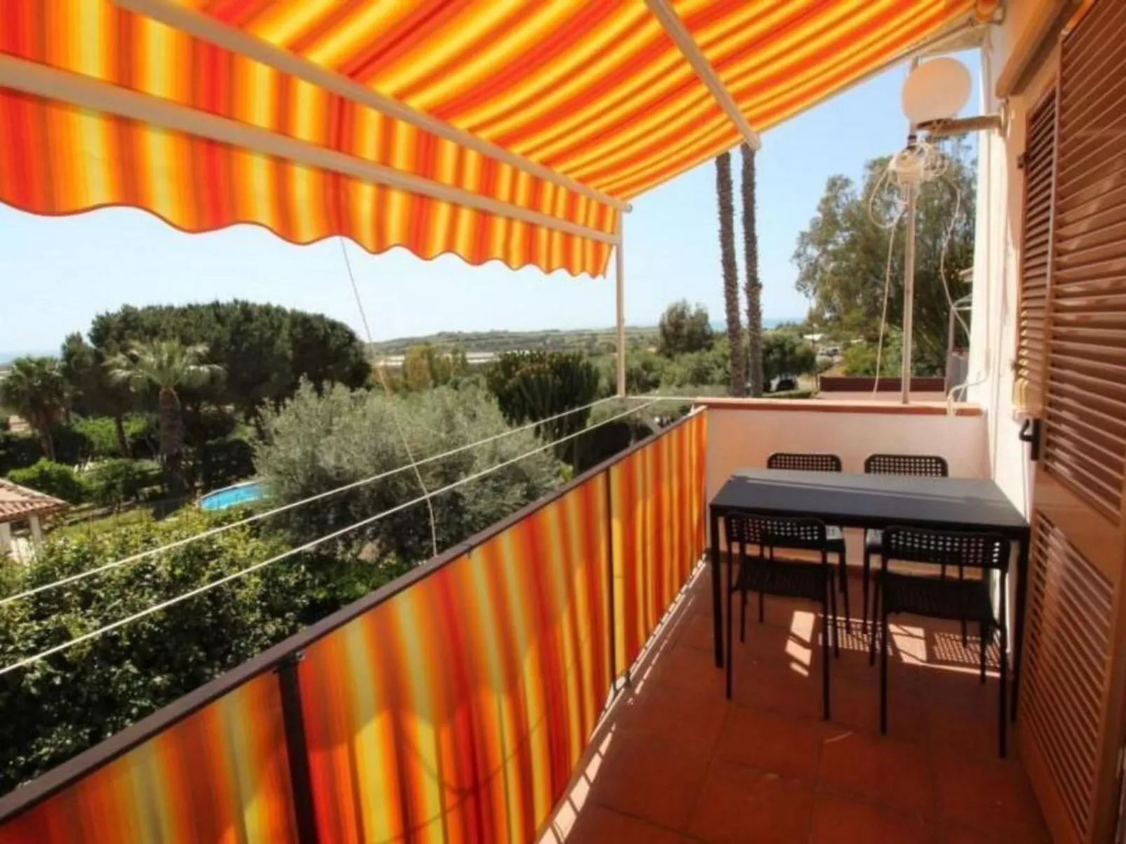Wohnung "Kastalia" mit Infinity-Pool - Draußen
