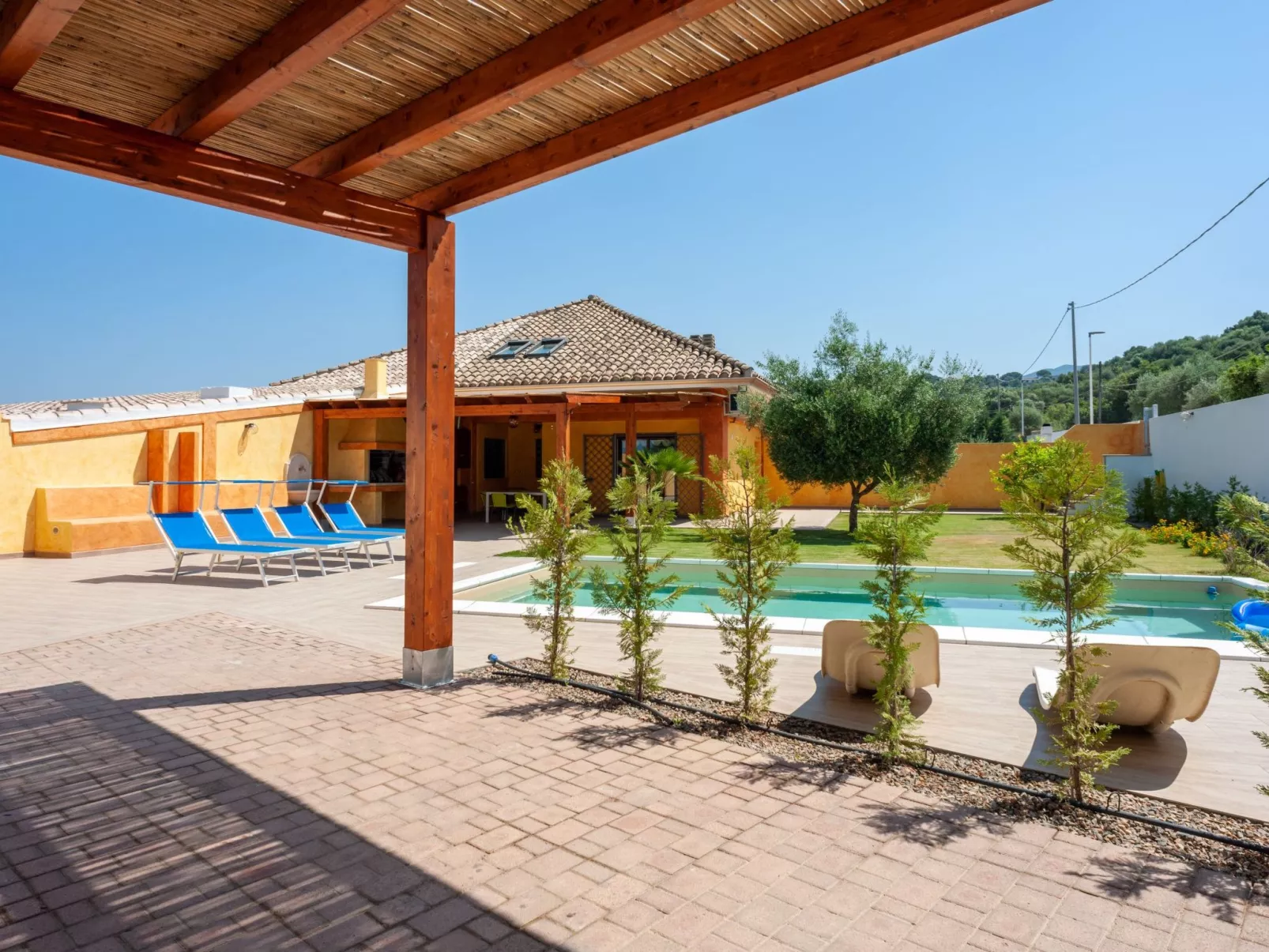 'Chloe-Image-tags.info