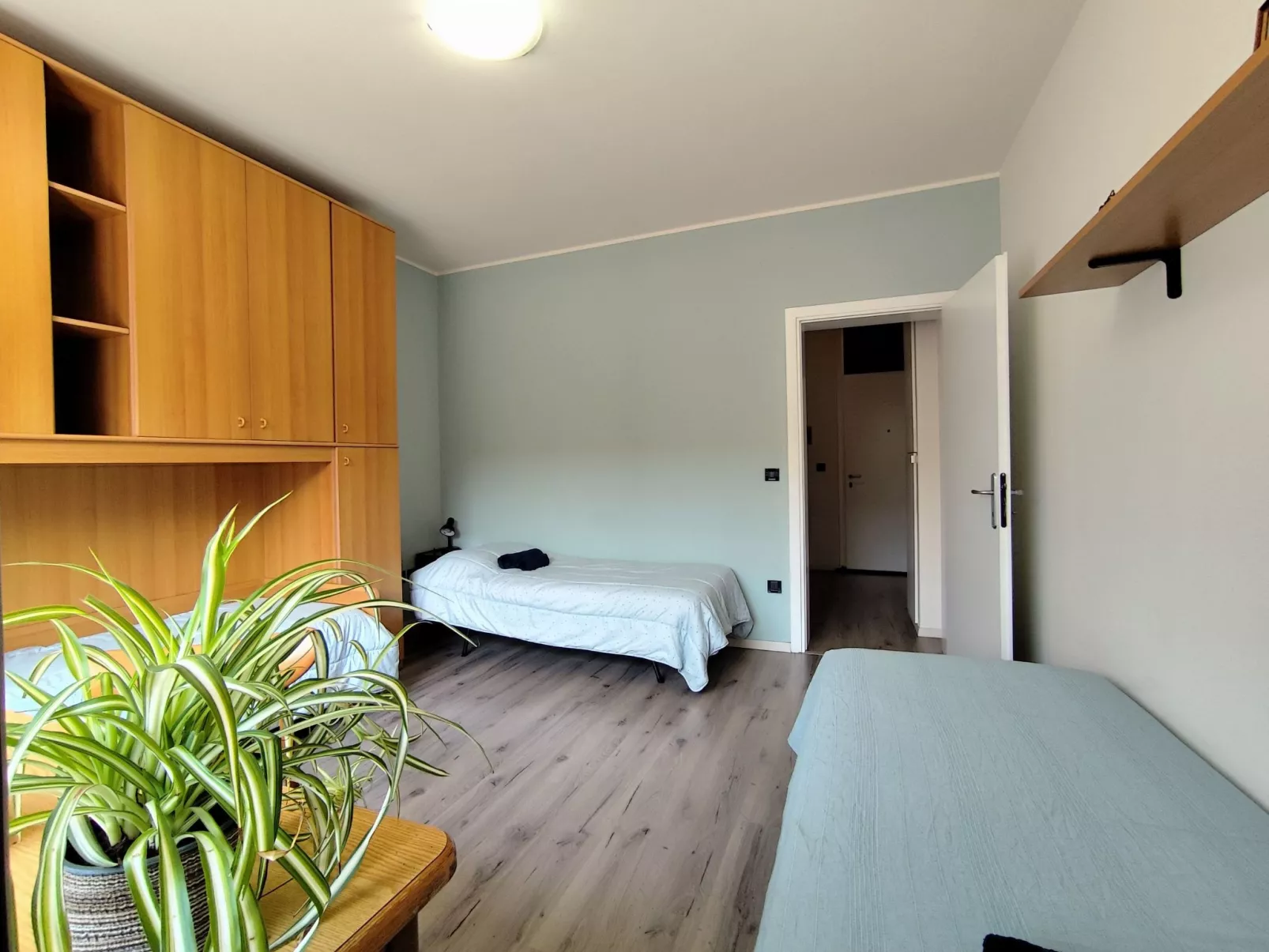 Komfort auf der Bergseite bei Holiday World-Inside