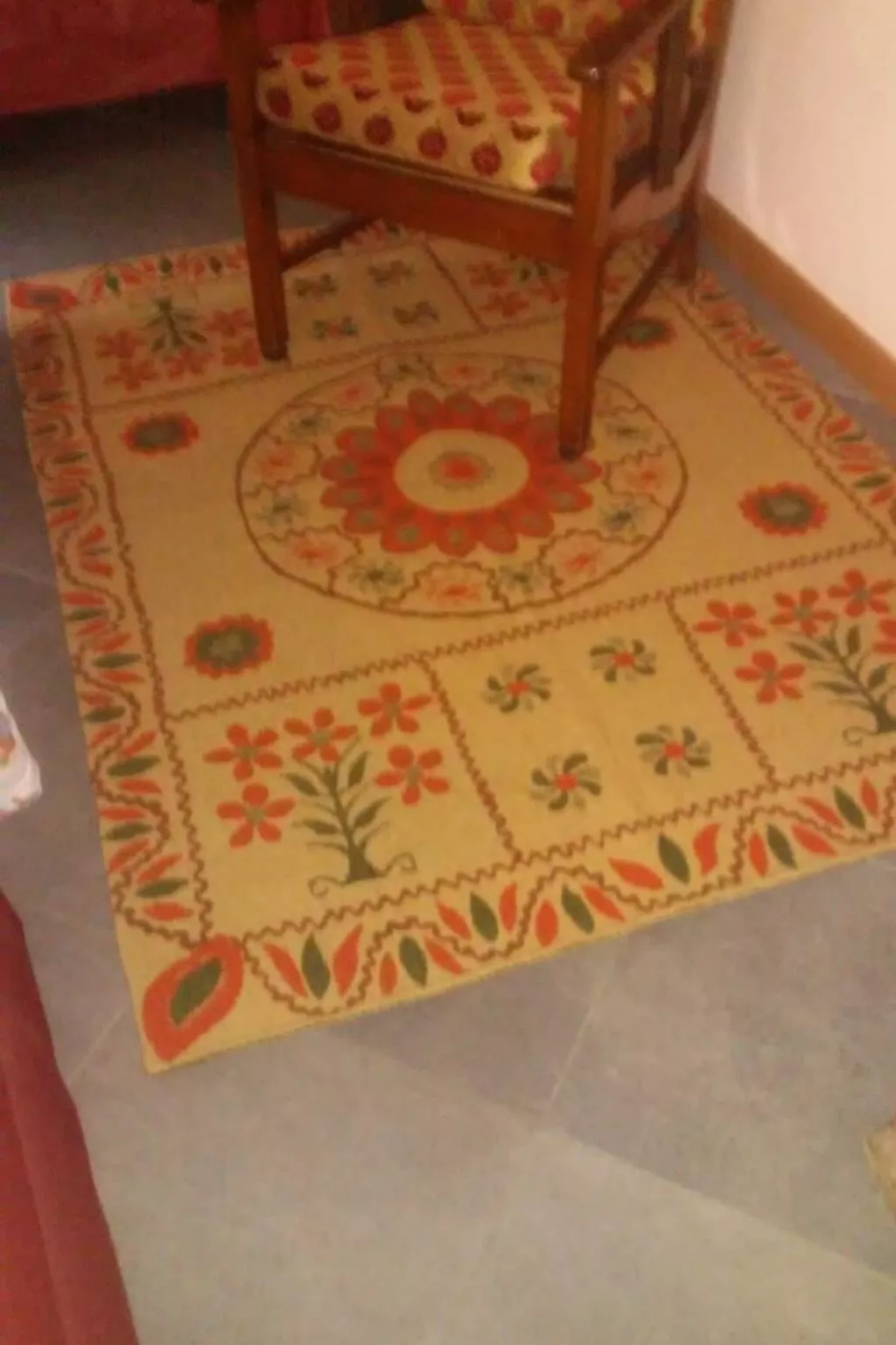 Mit Bergblick-Drinnen