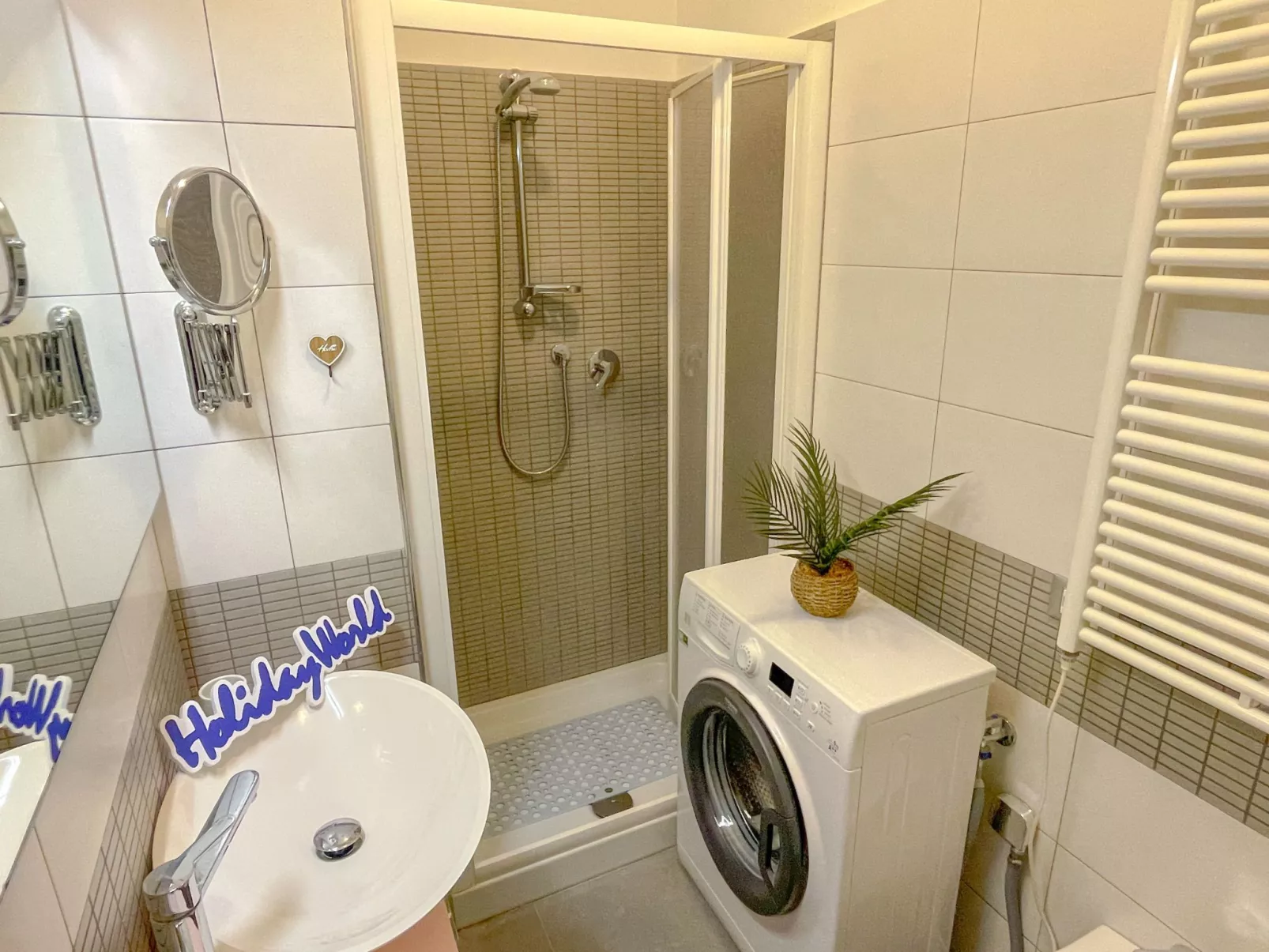 La Casa della Piazza von Holiday World-Drinnen