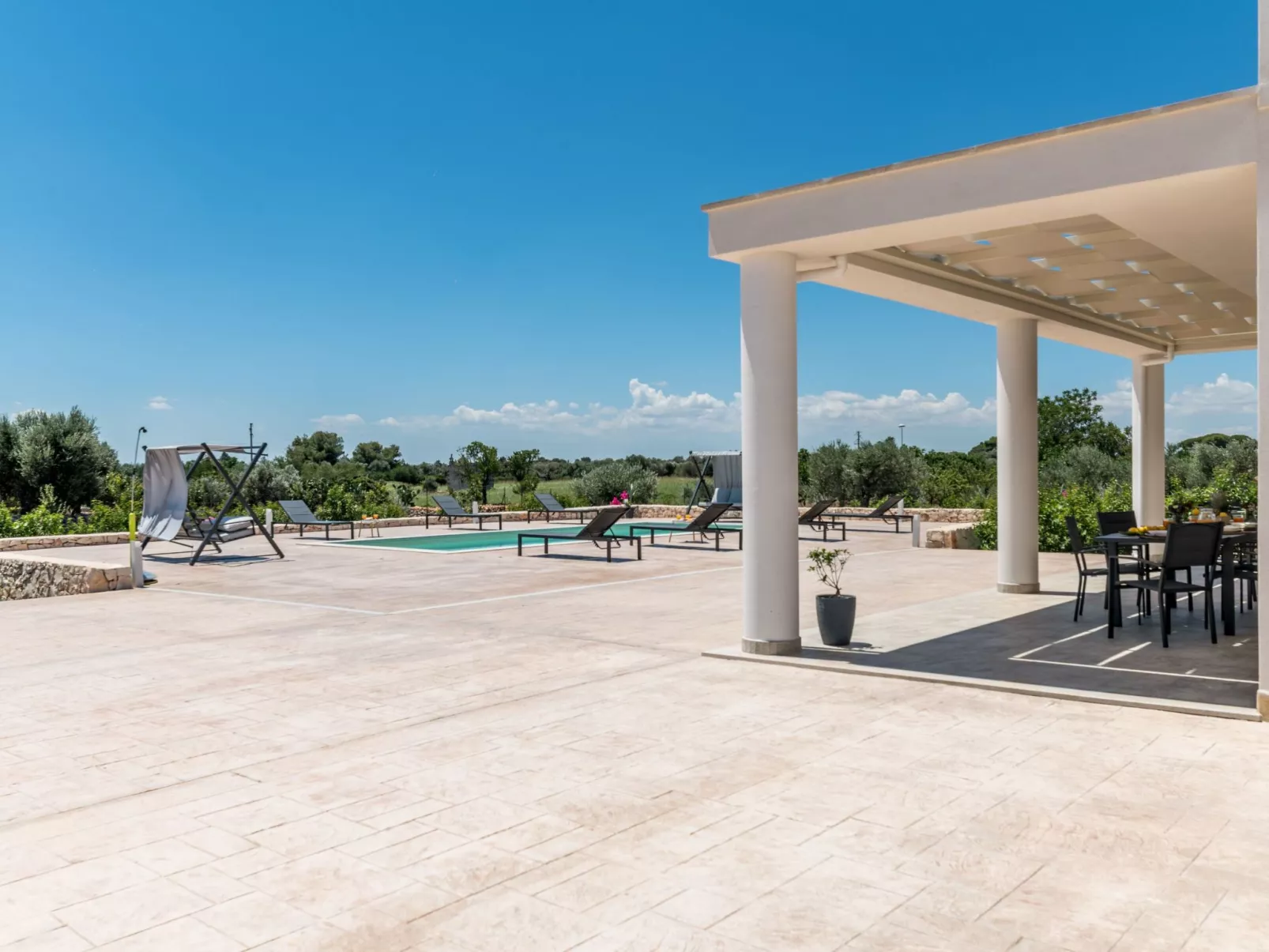 Villa Gioena mit Pool-Outside