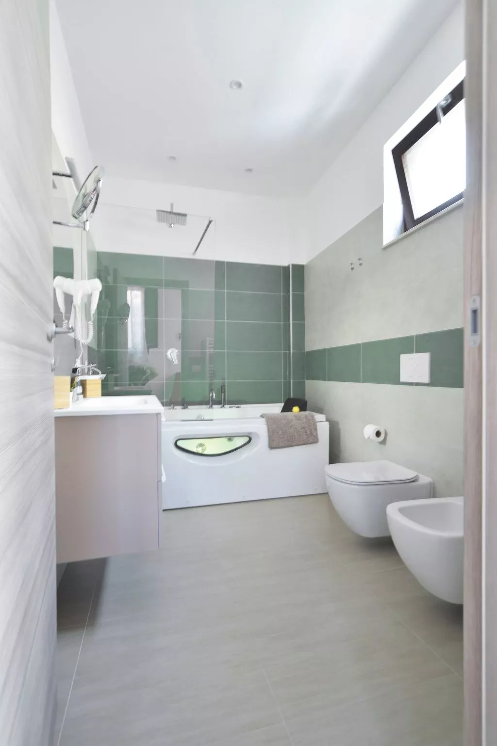 Romantisches Zimmer mit Jacuzzi-Inside