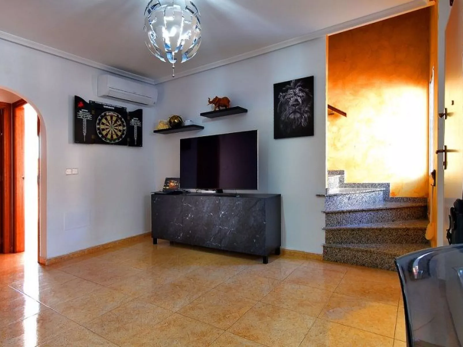 Monte Cenajo 6-Drinnen