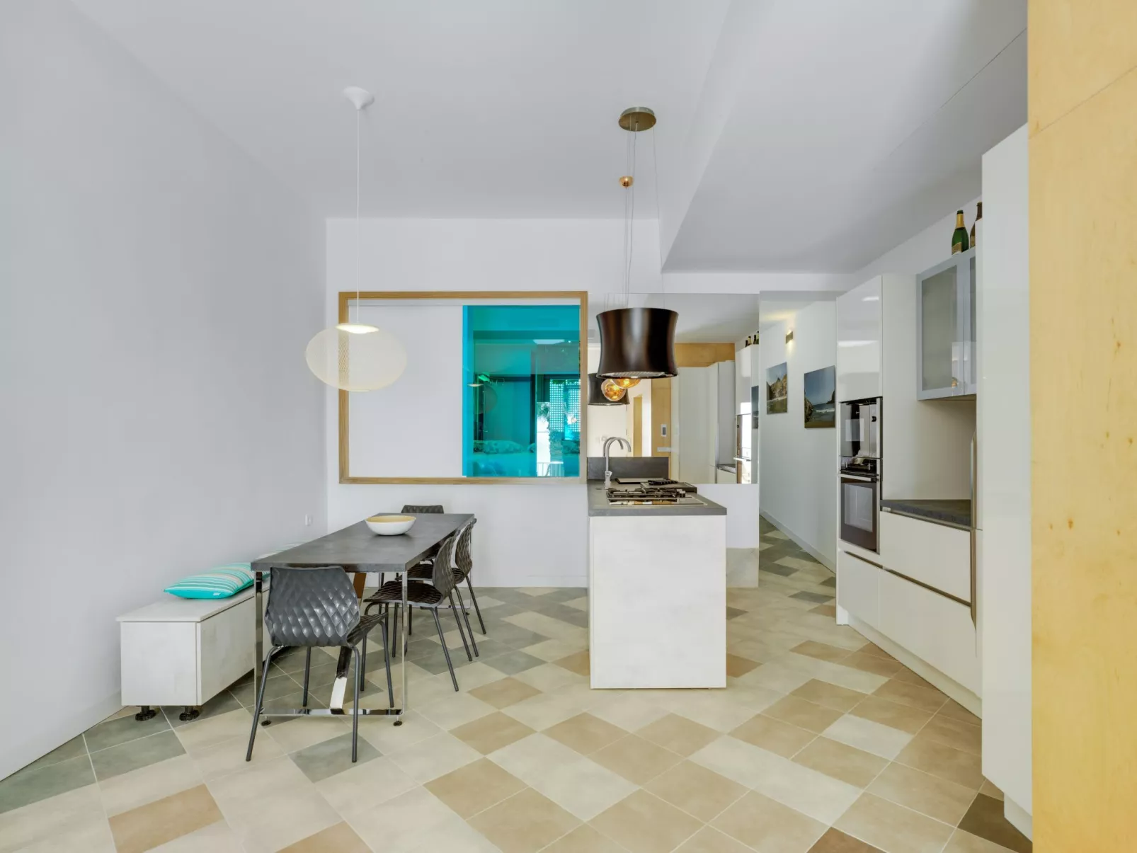 Ezulwini Beachfront-Drinnen