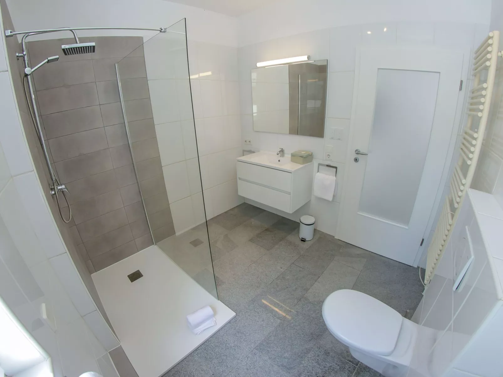 In Adeje mit privatem Pool-Inside