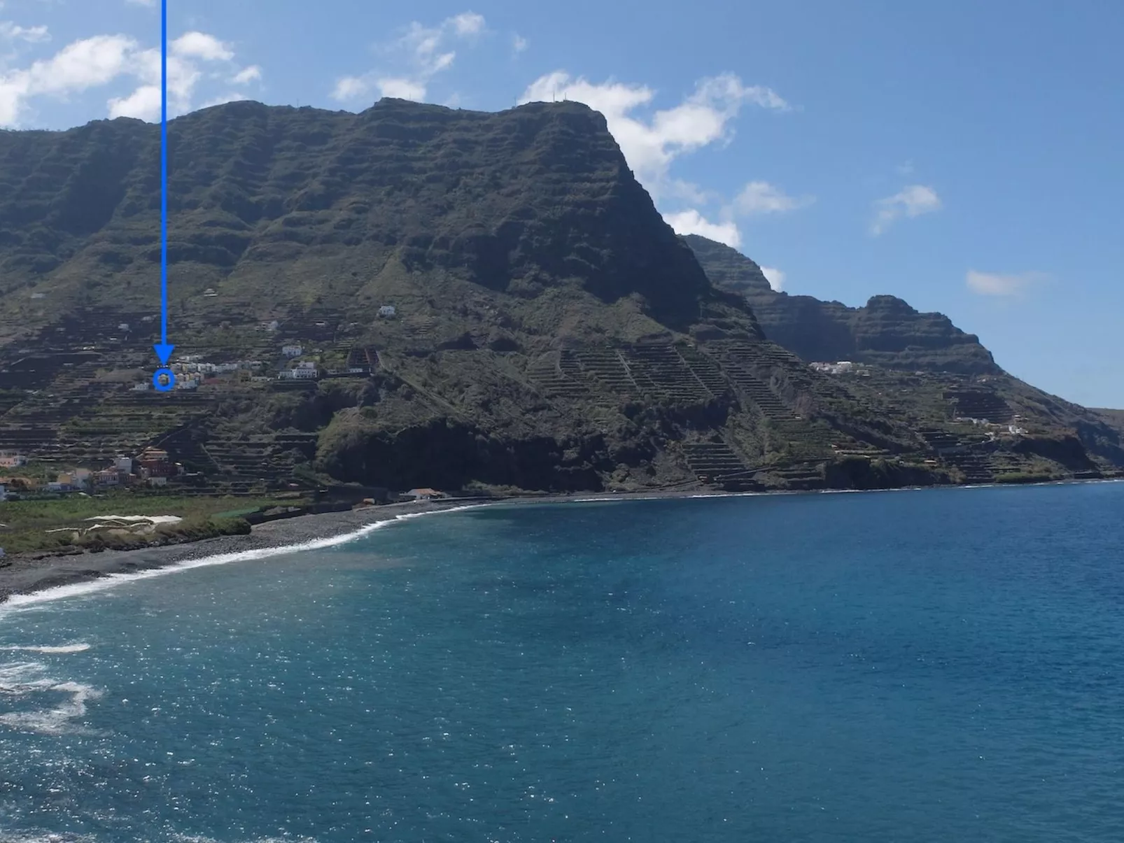 Komfortable geräumige Wohnung mit bester Aussicht 5p max-Outside