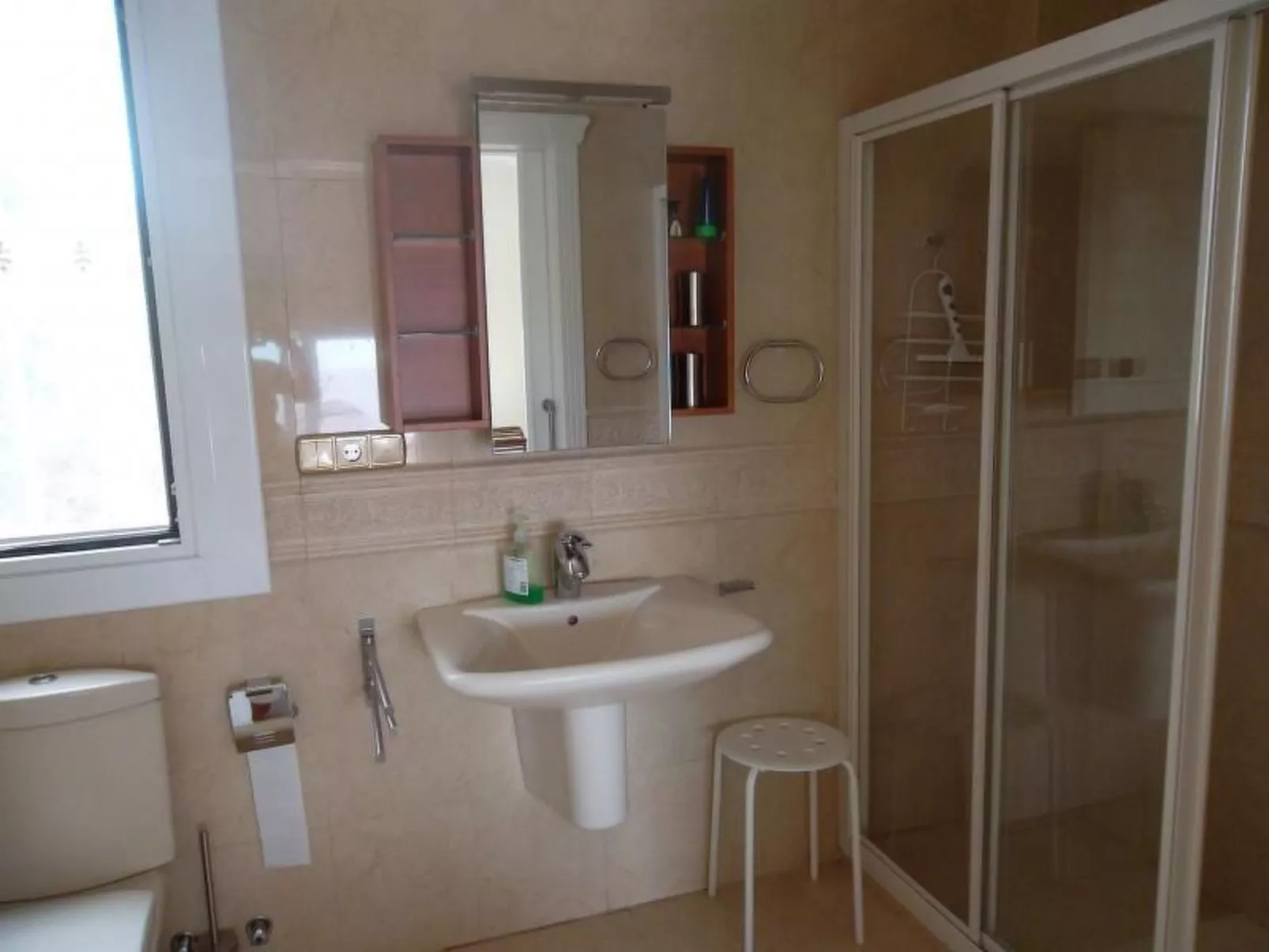 Cielo en Oasis-Inside