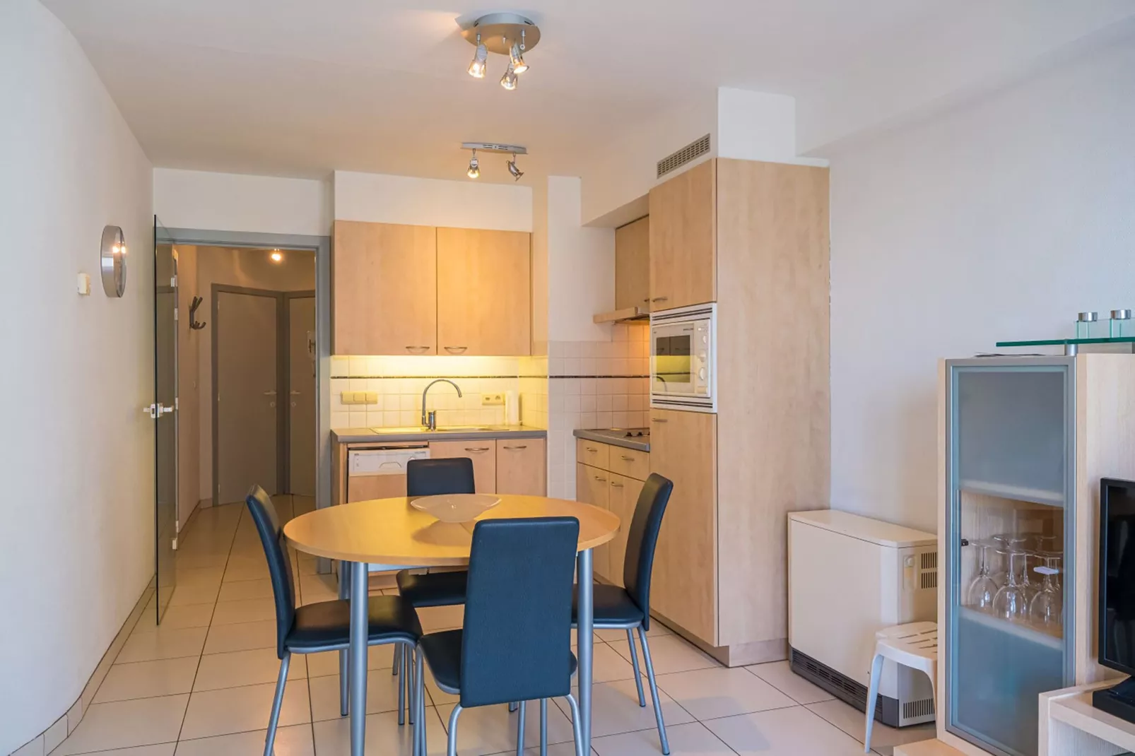 Mathilde 0601-Kitchen