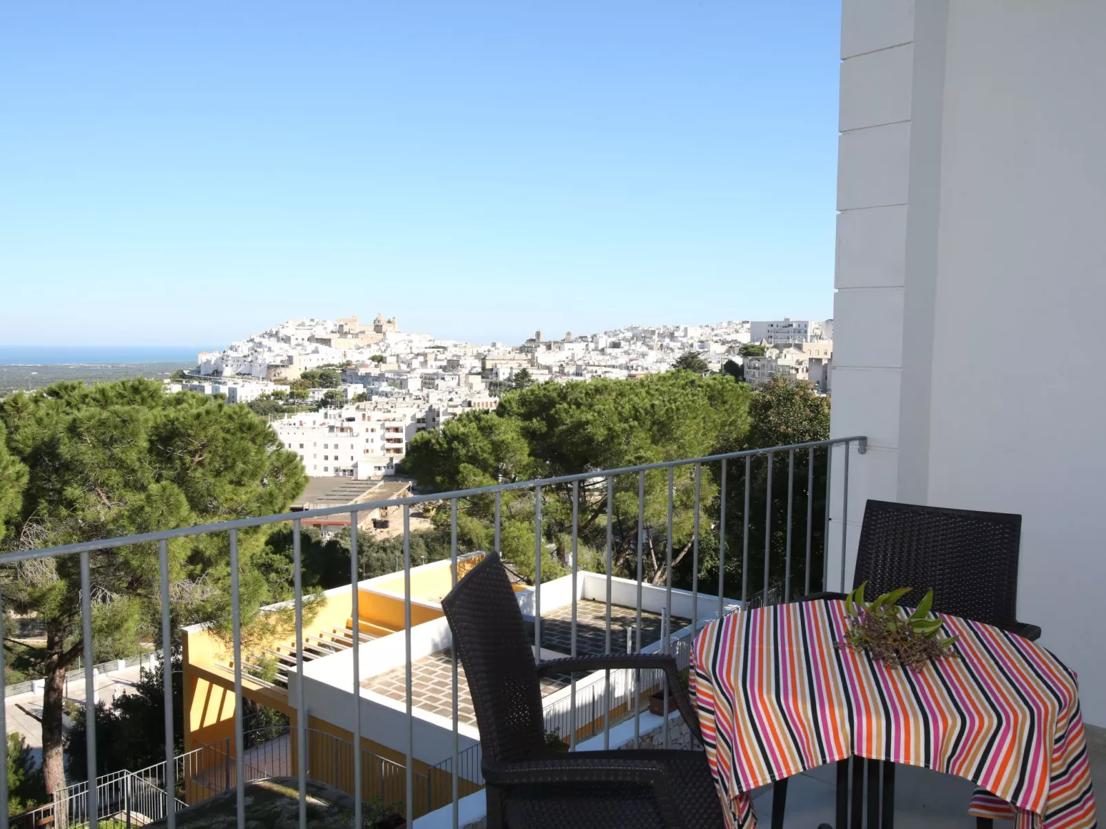 Villa Hecate mit Panoramapool-Image-tags.info