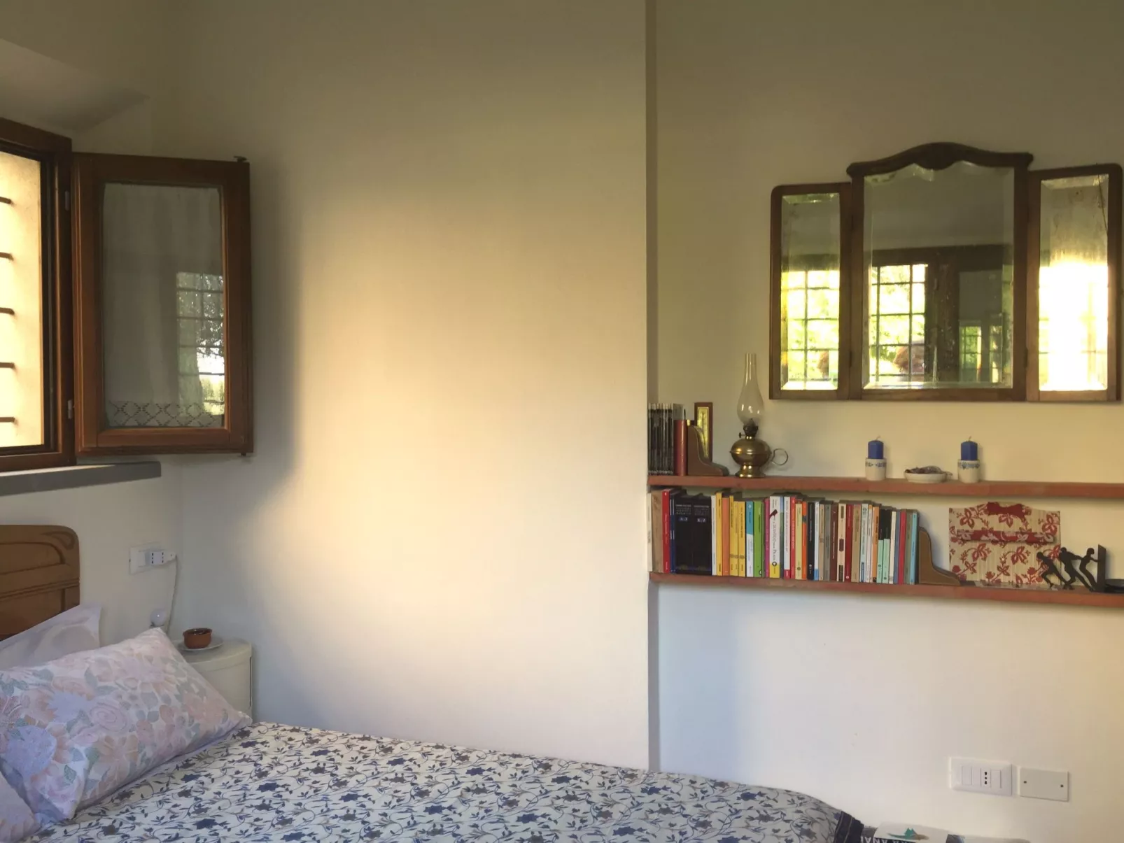 Villa mit Pool und zauberhafter Aussicht-Image-tags.info