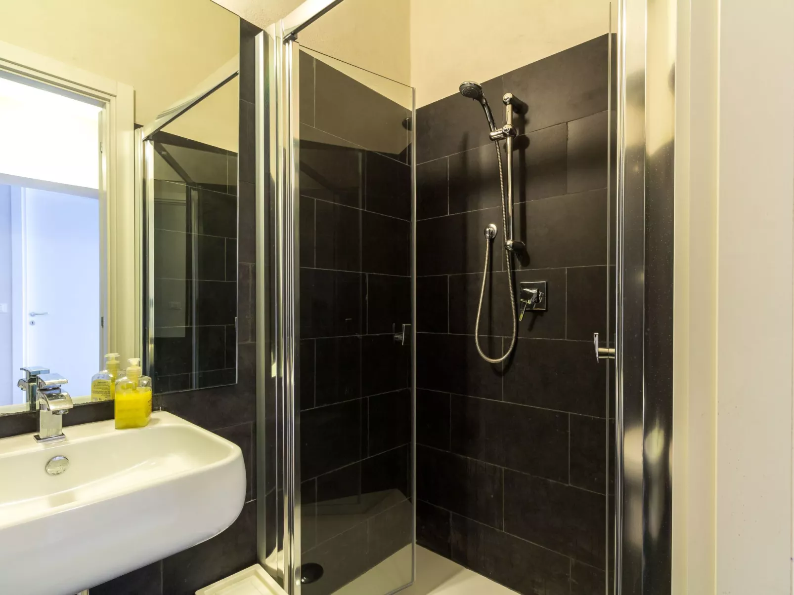 Poseidon, Villa am Meer mit Panoramaterrasse-Image-tags.info